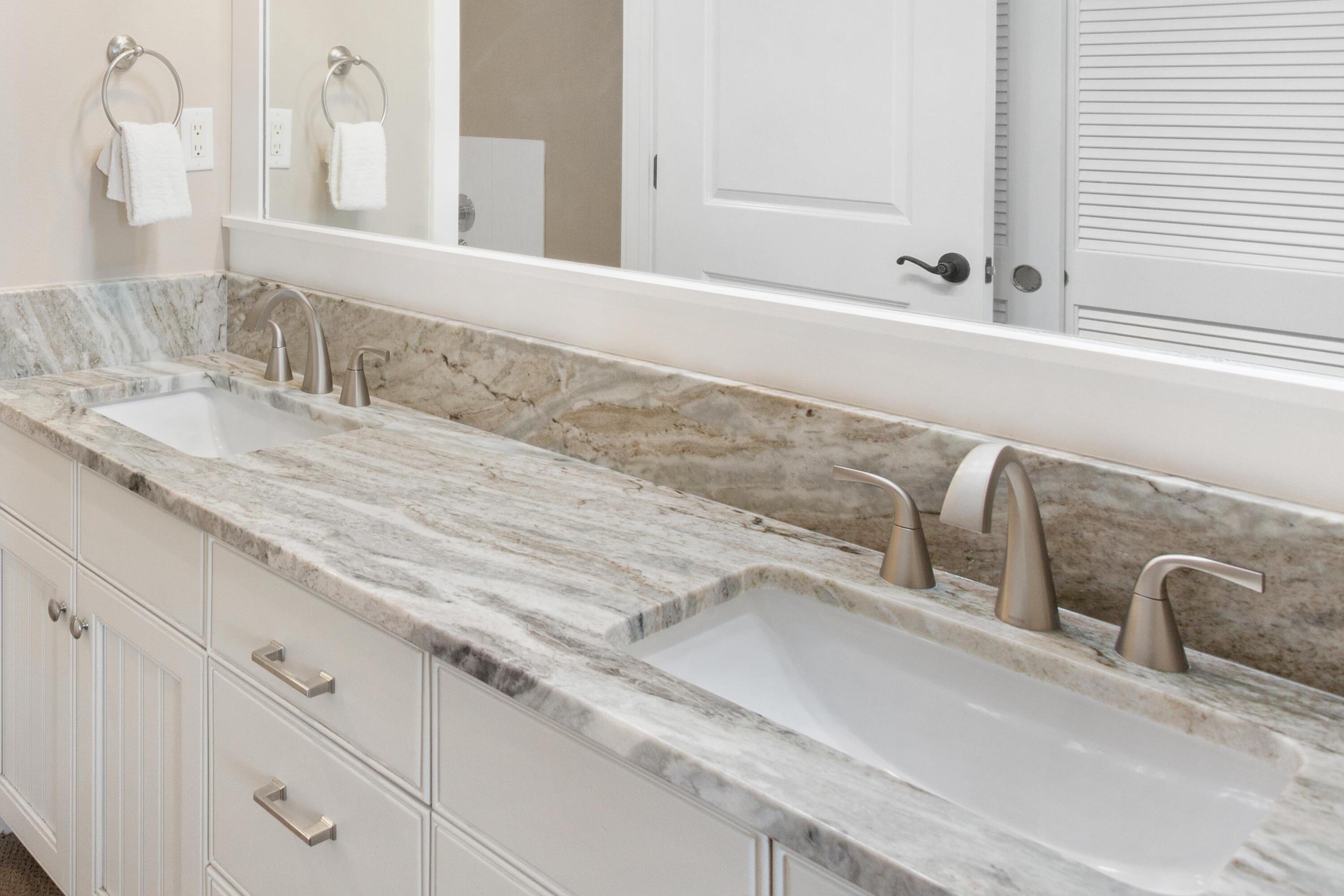 OBSERVATION POINT - Residential