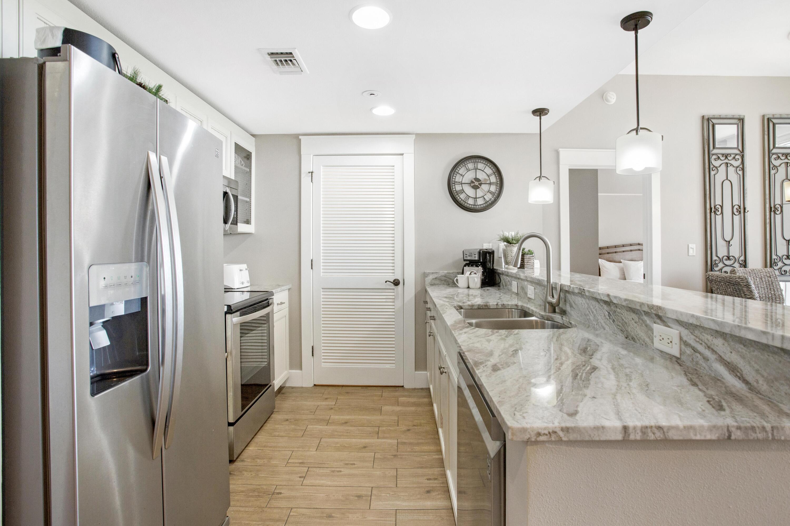 OBSERVATION POINT - Residential