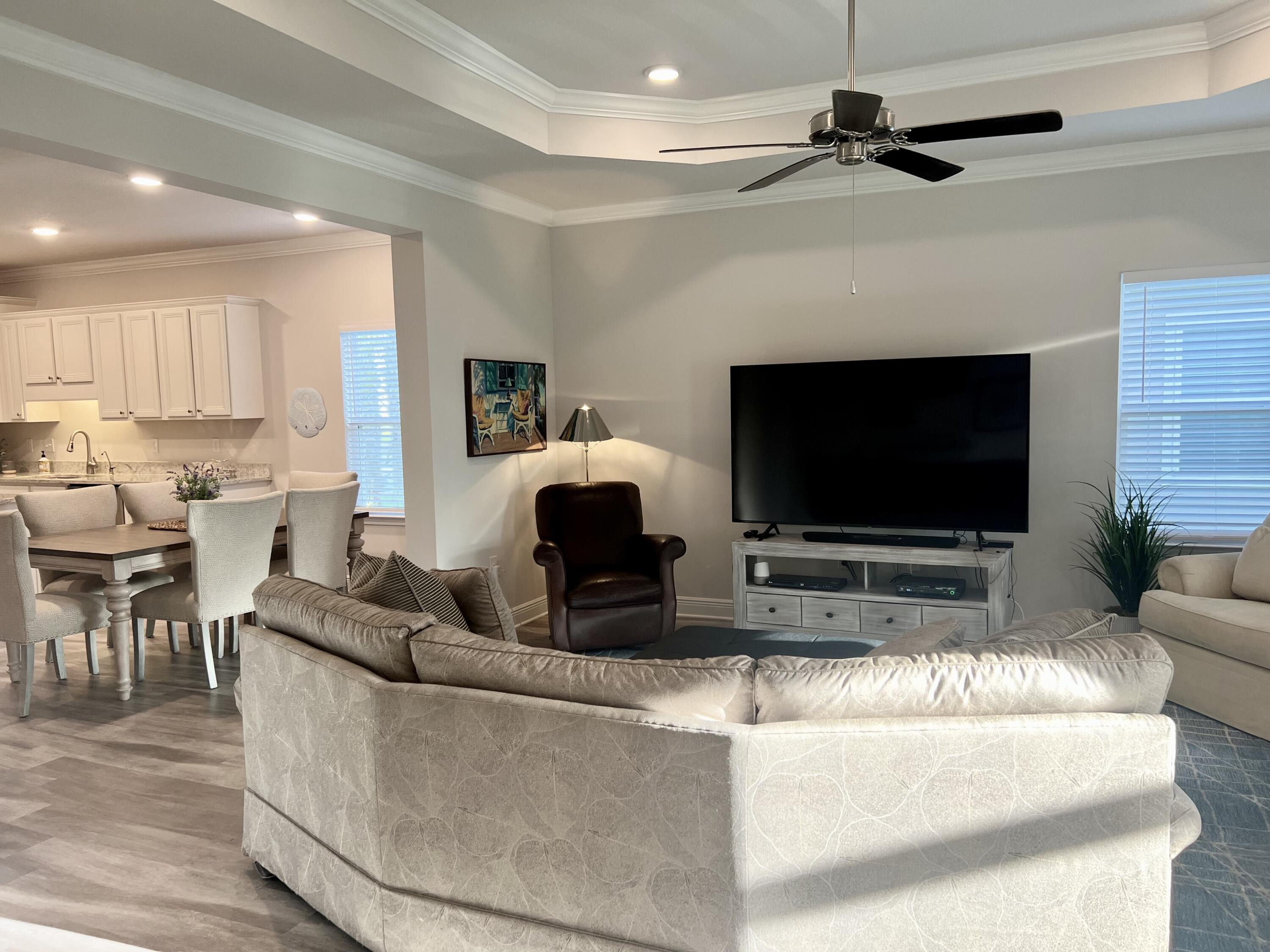 STONEGATE - Residential