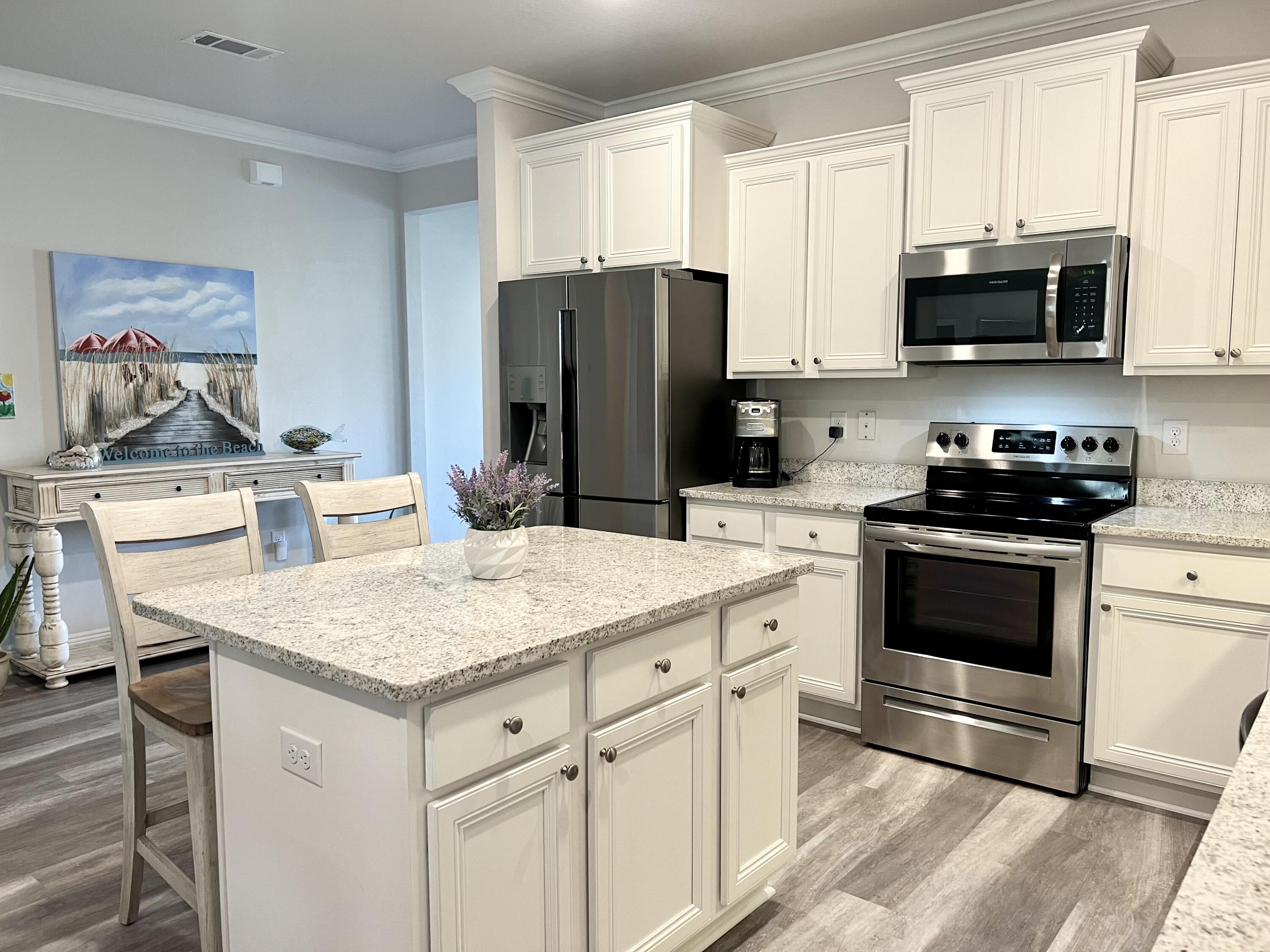 STONEGATE - Residential