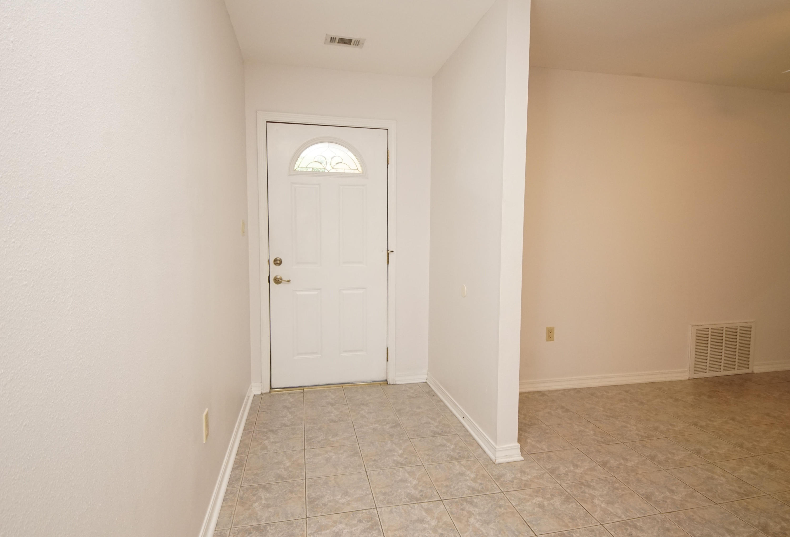 GOLDEN OAKS - Residential