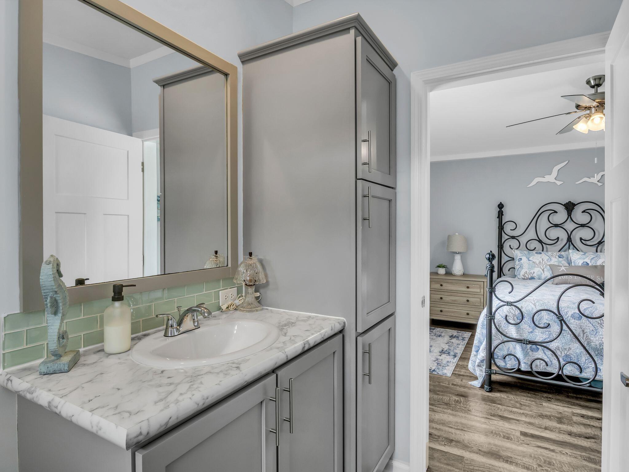 ENCLAVE - Residential