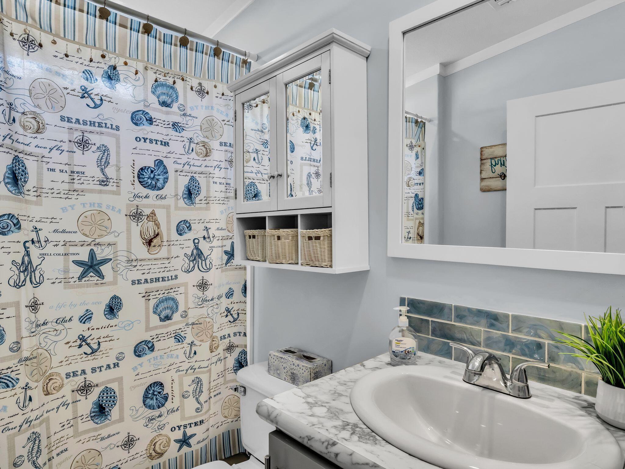 ENCLAVE - Residential