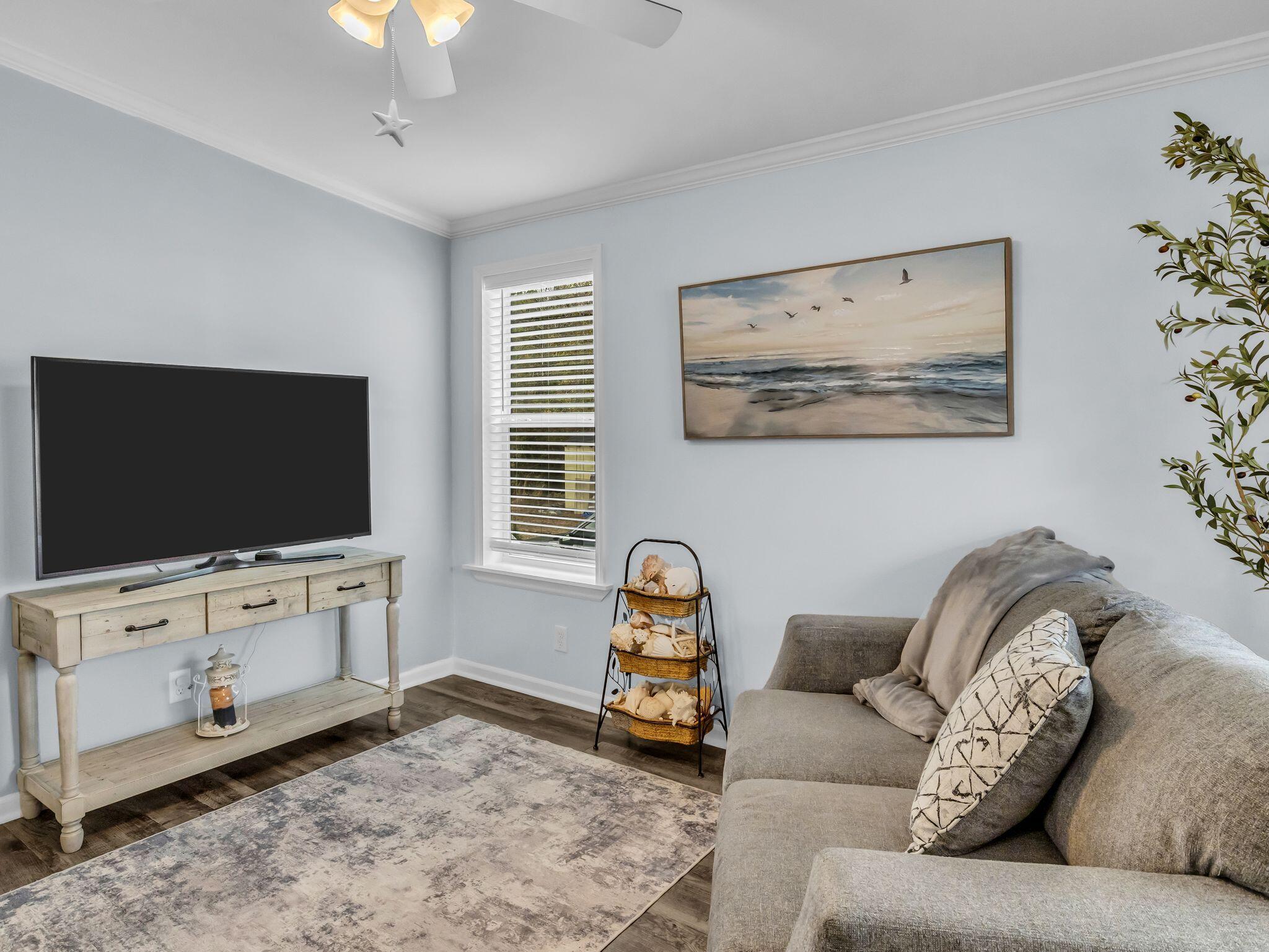 ENCLAVE - Residential