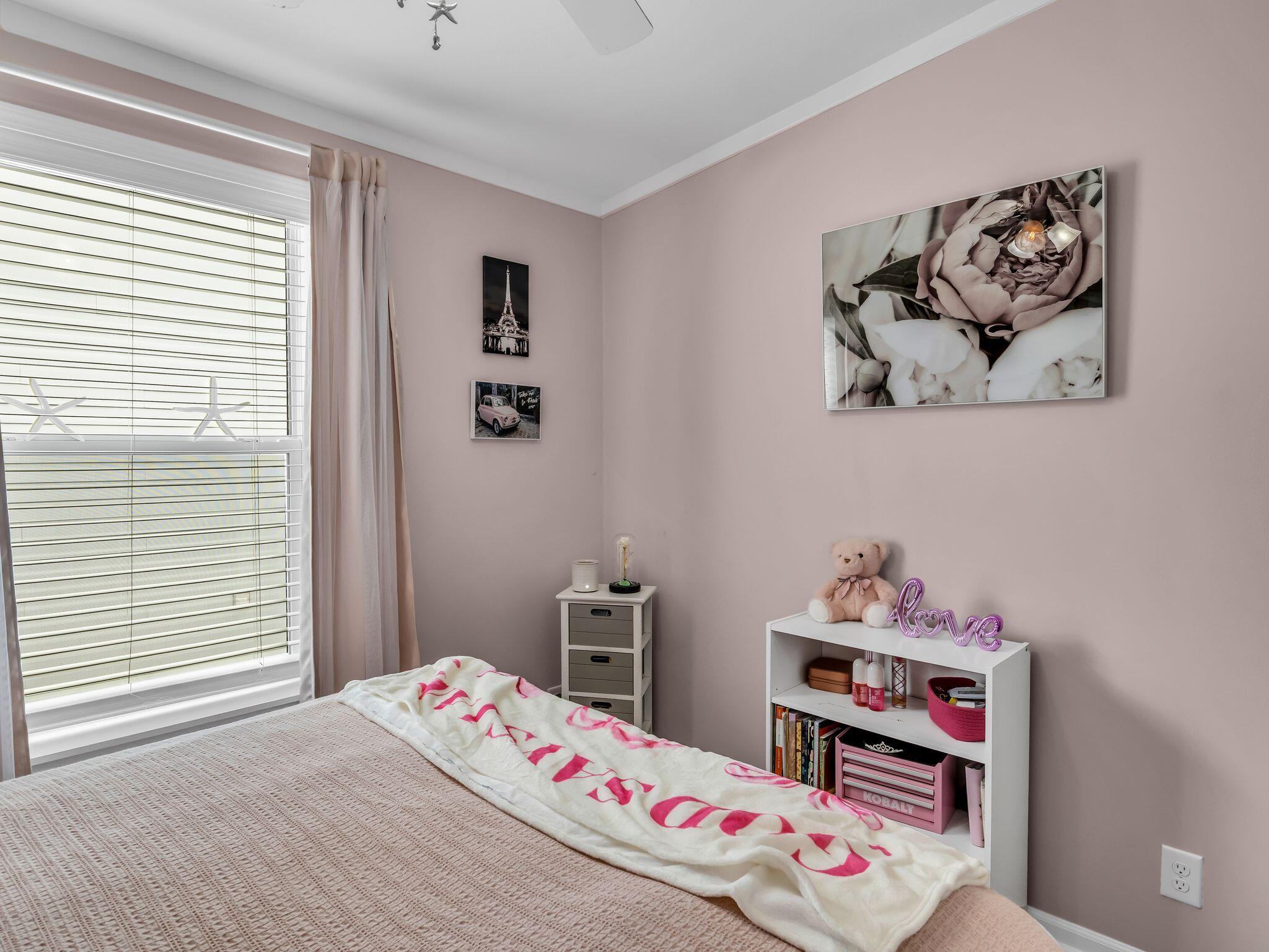 ENCLAVE - Residential