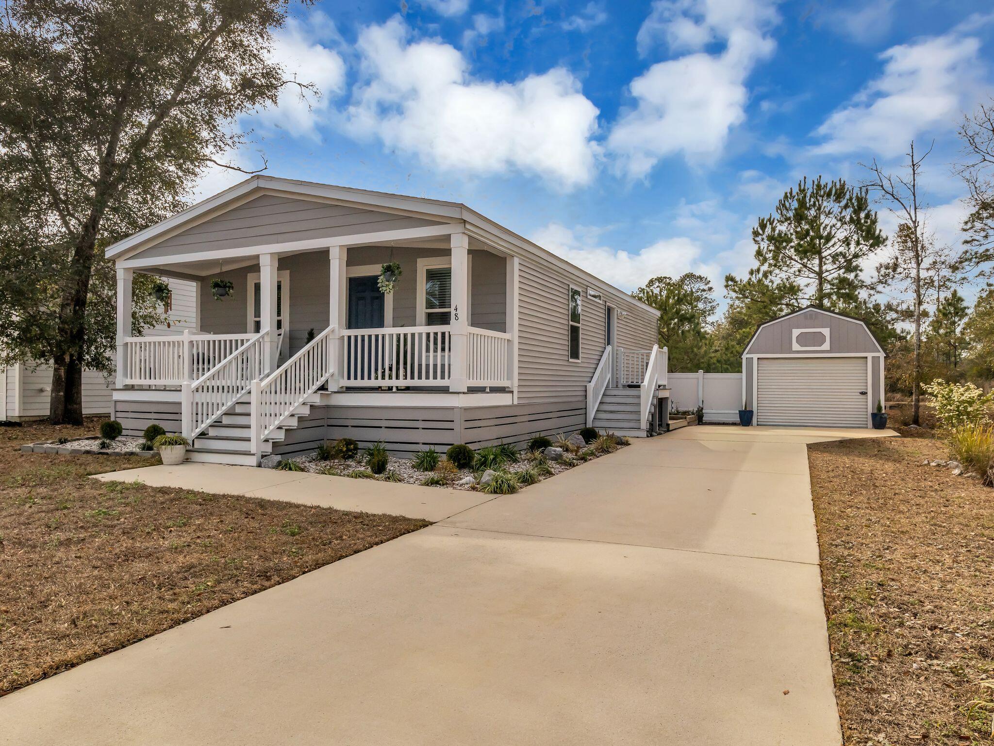 ENCLAVE - Residential