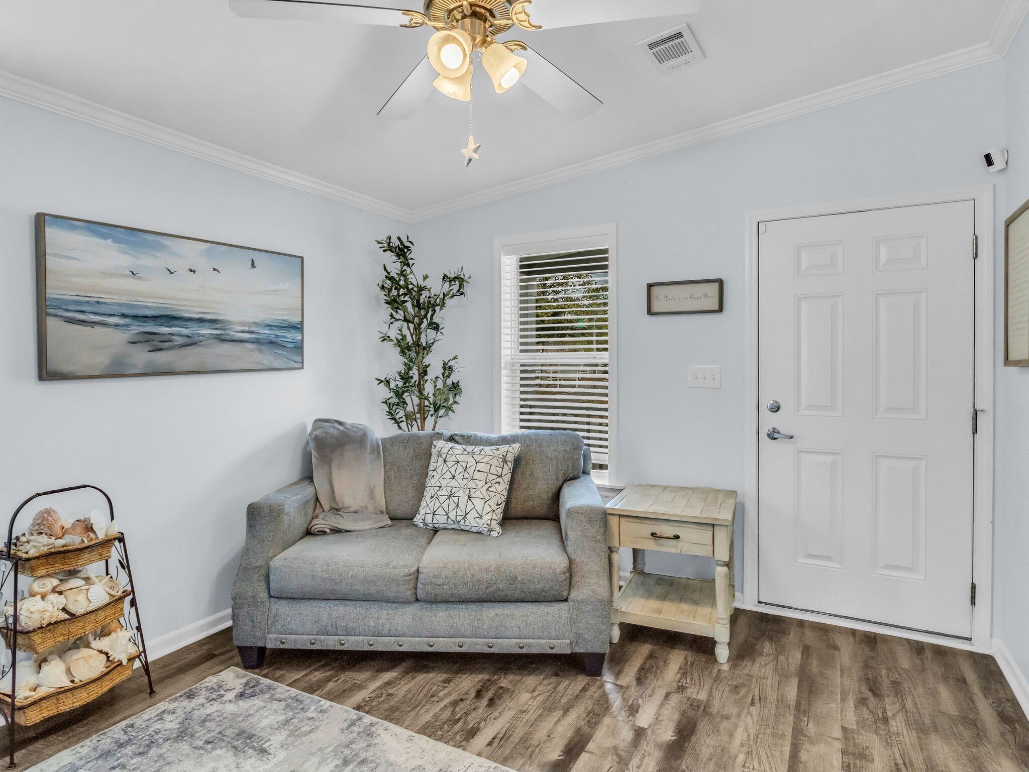 ENCLAVE - Residential