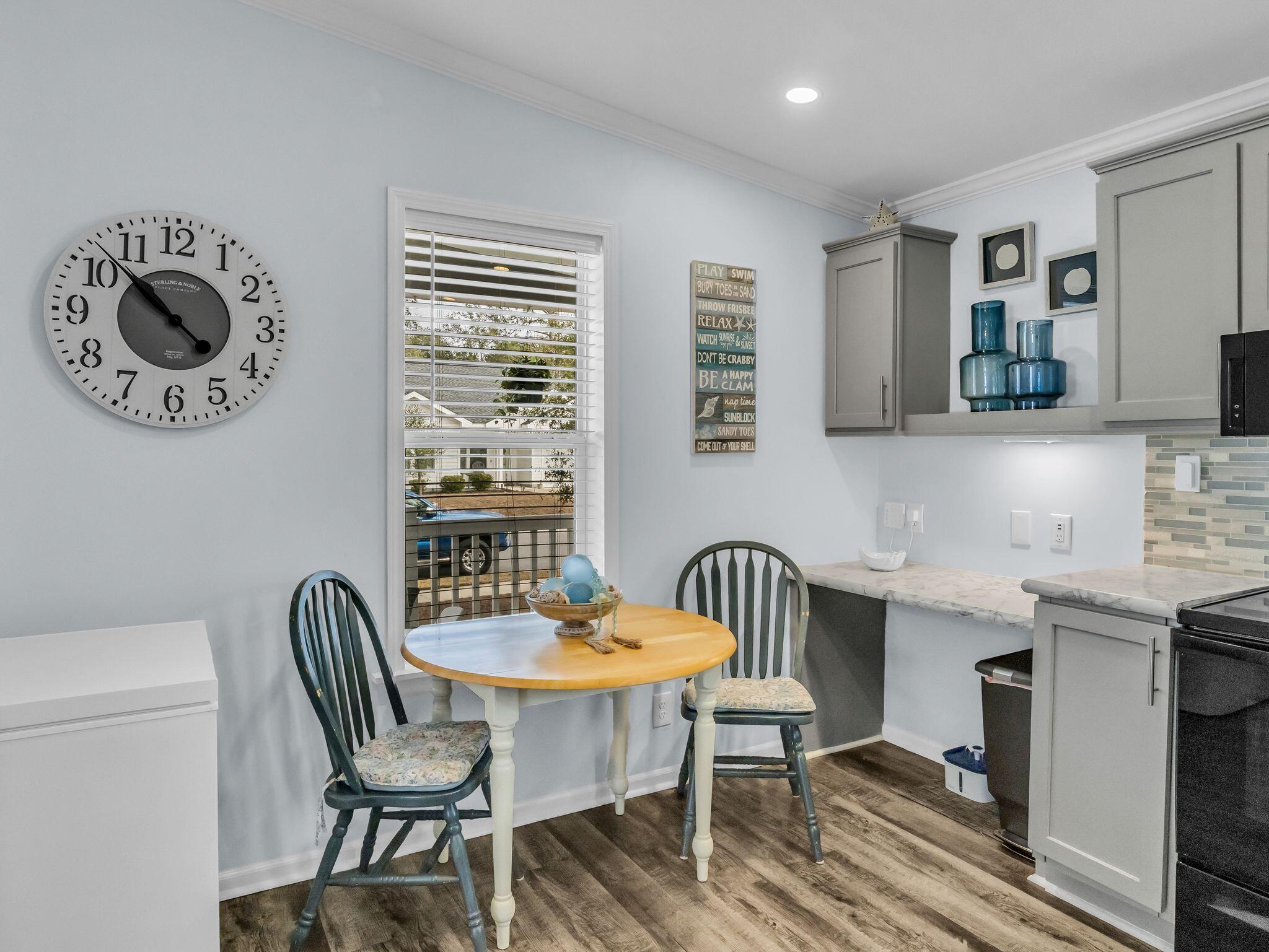 ENCLAVE - Residential