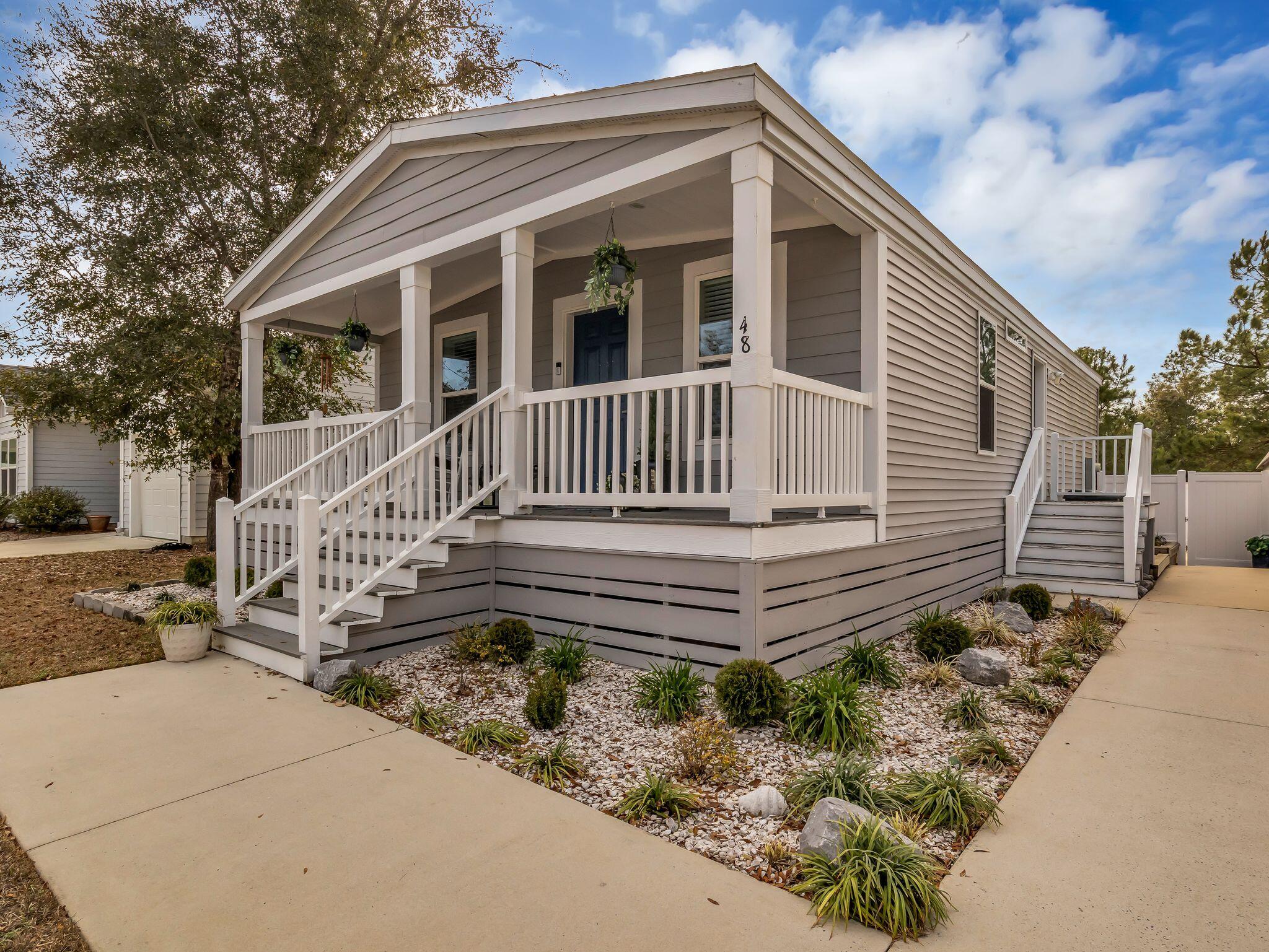 ENCLAVE - Residential