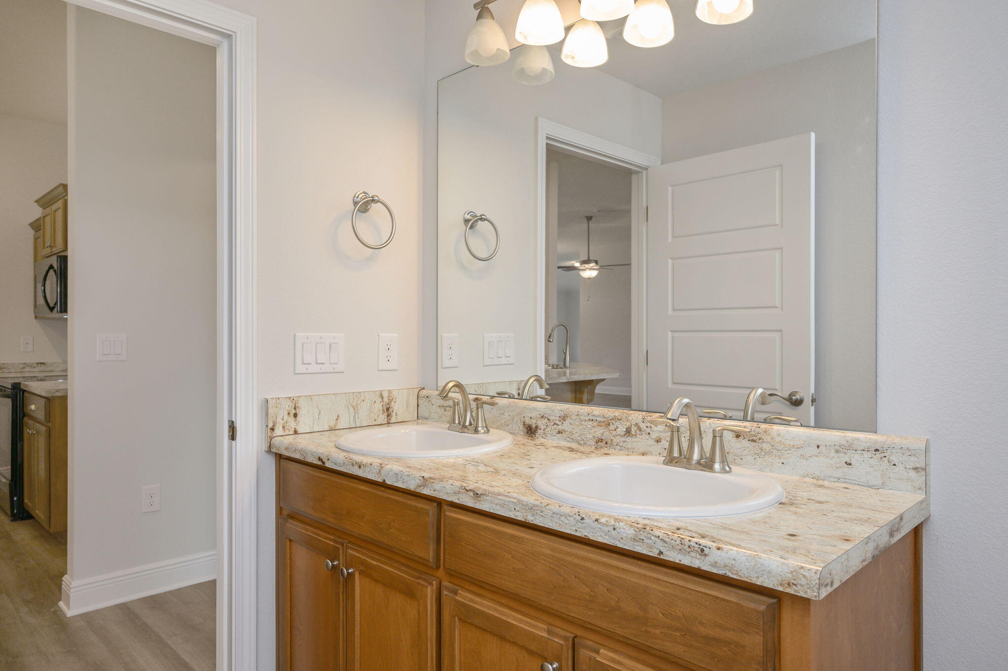 CHARLESTON PLACE - Residential Lease