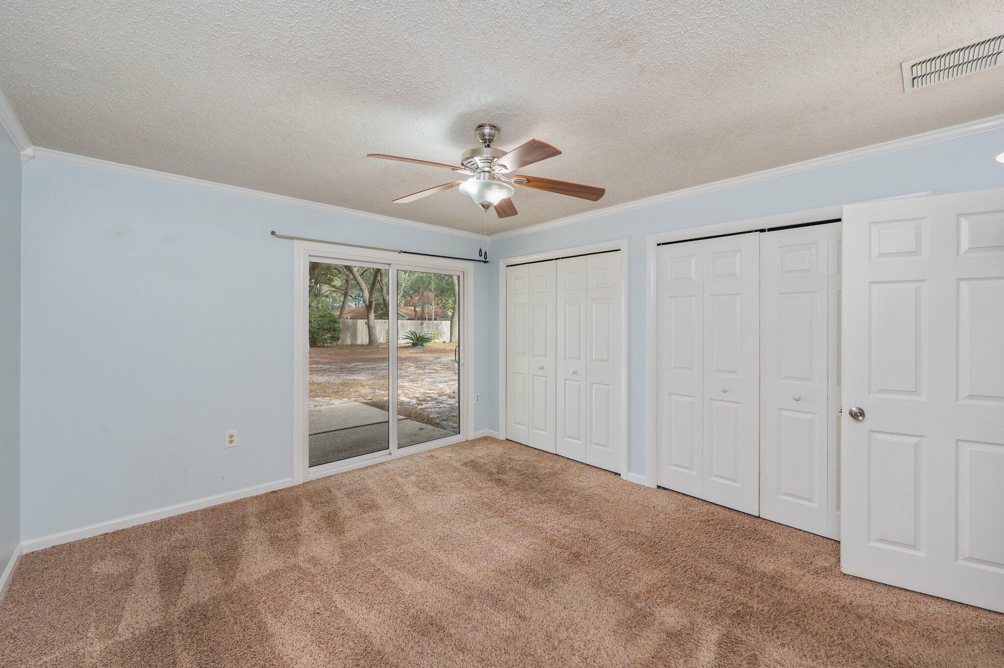 VALPARAISO SHORES - Residential Lease