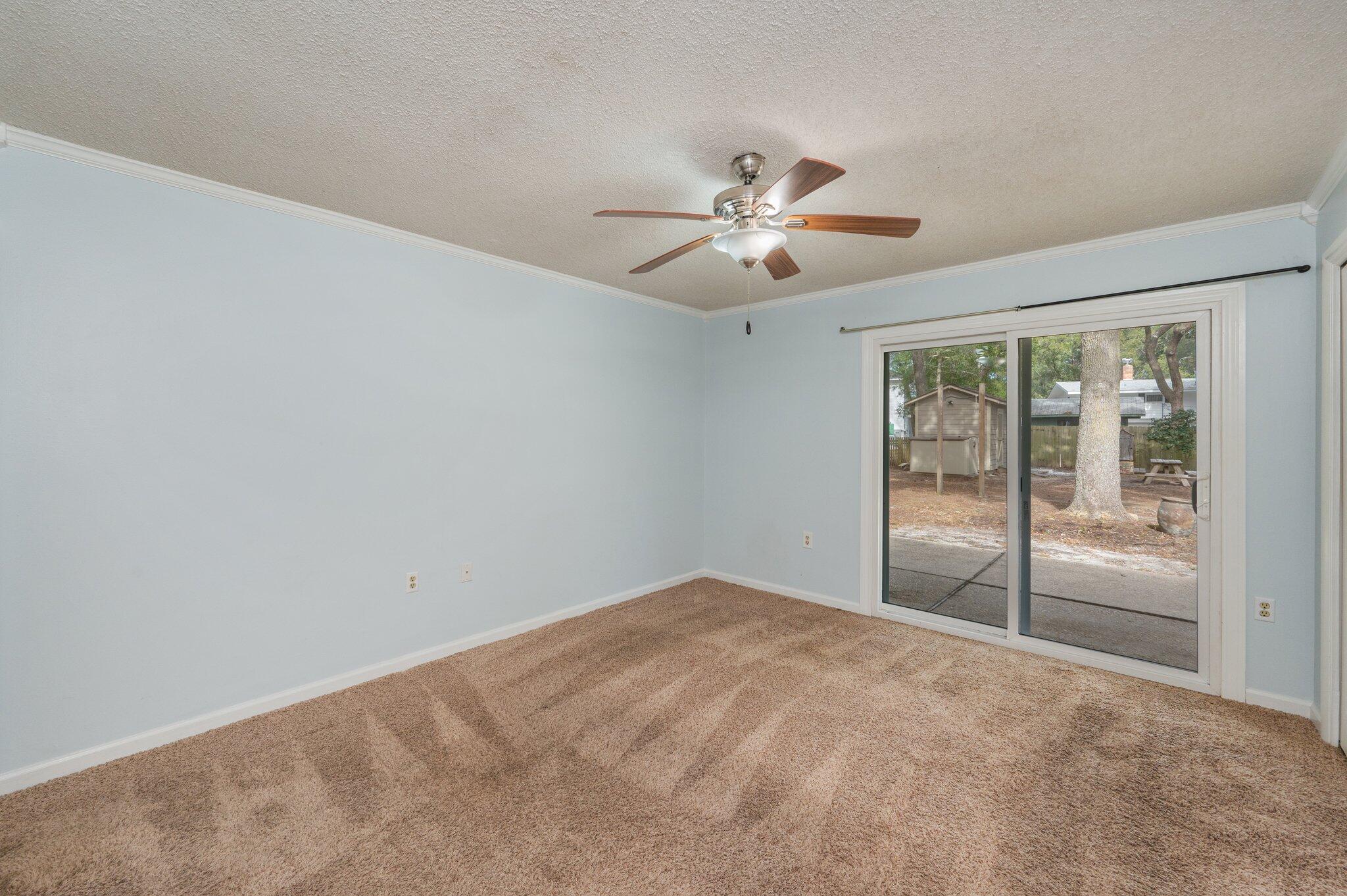 VALPARAISO SHORES - Residential Lease