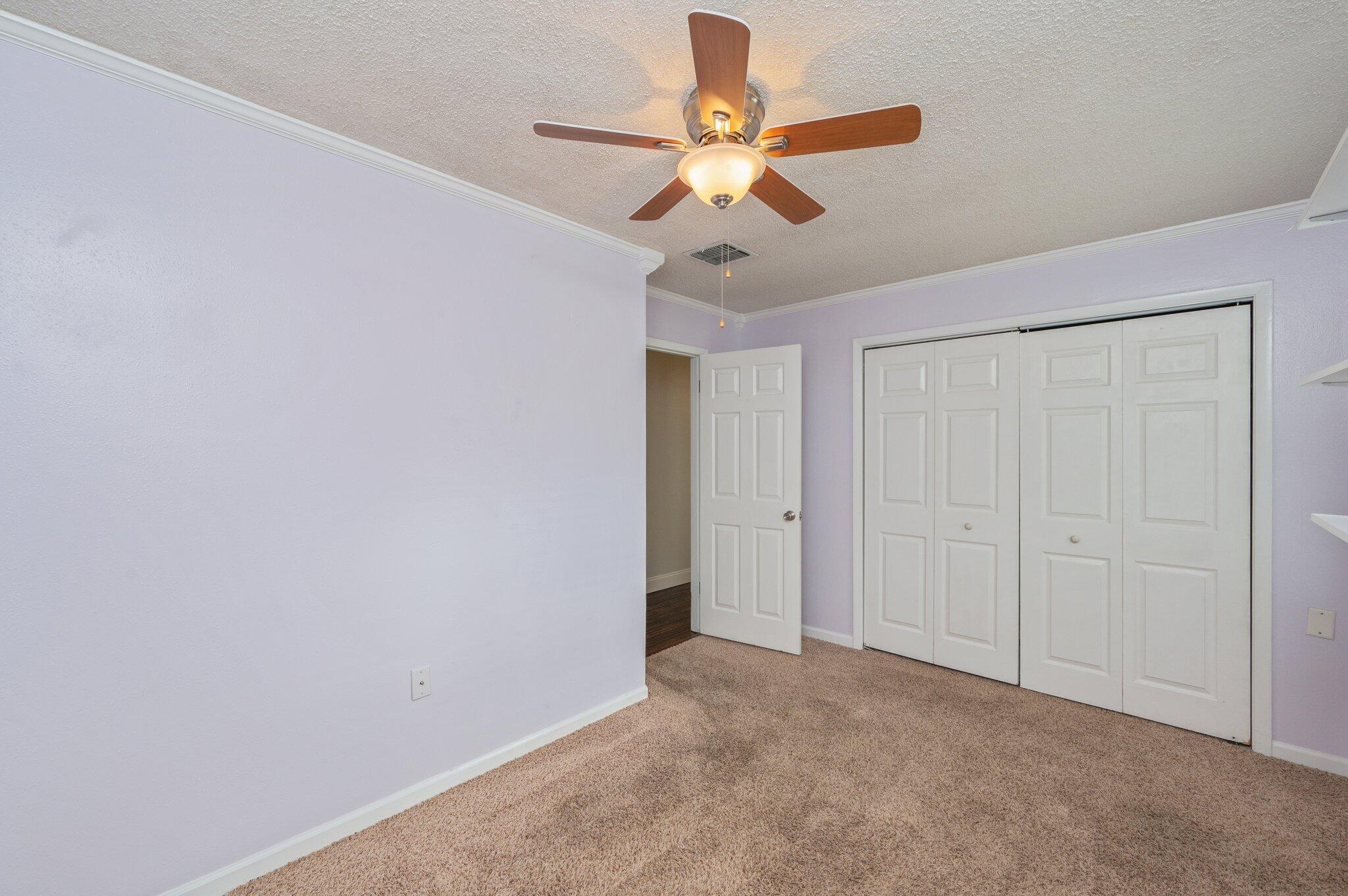 VALPARAISO SHORES - Residential Lease