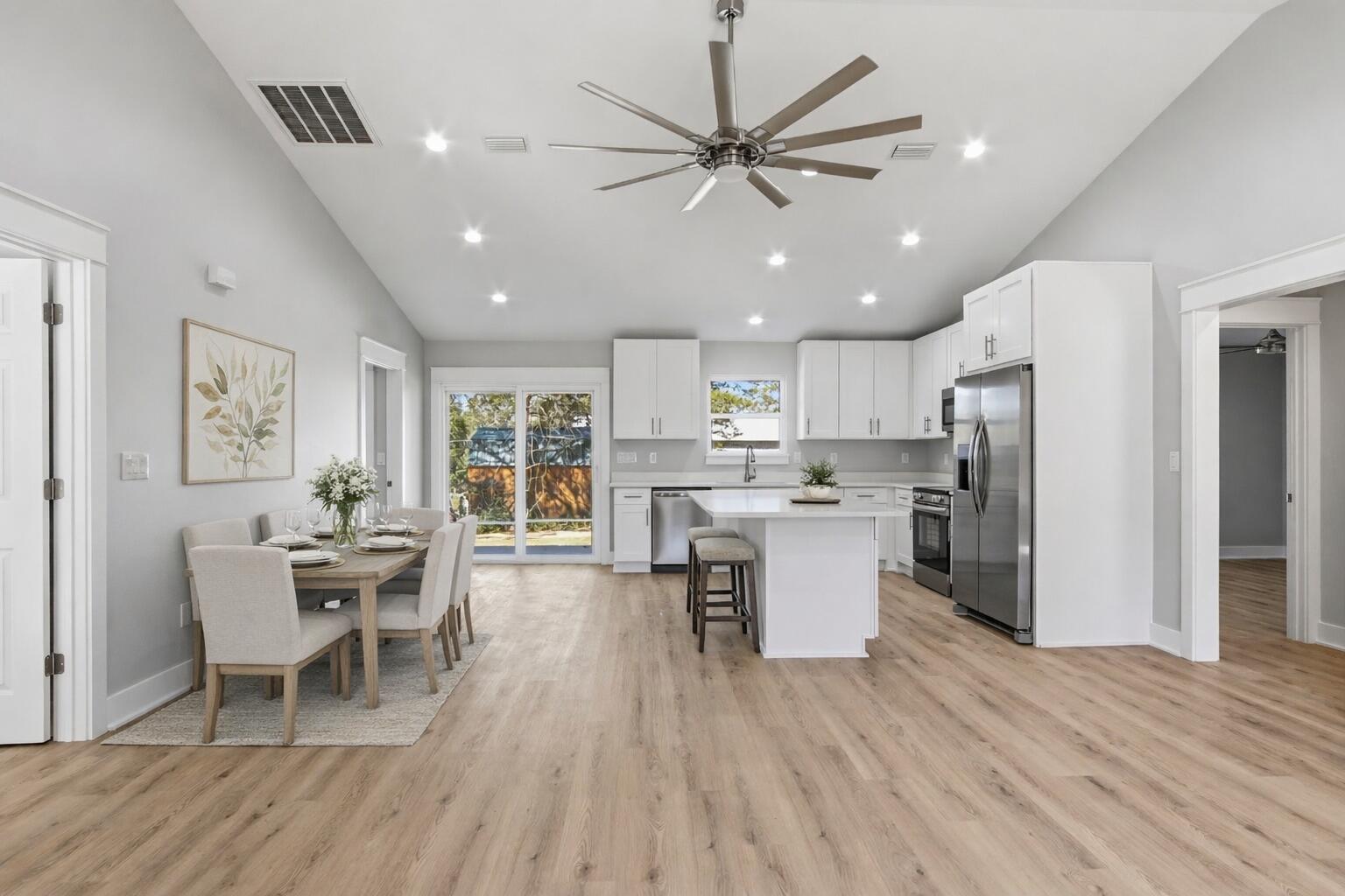 OAKWOOD HILLS UNIT 1 - Residential