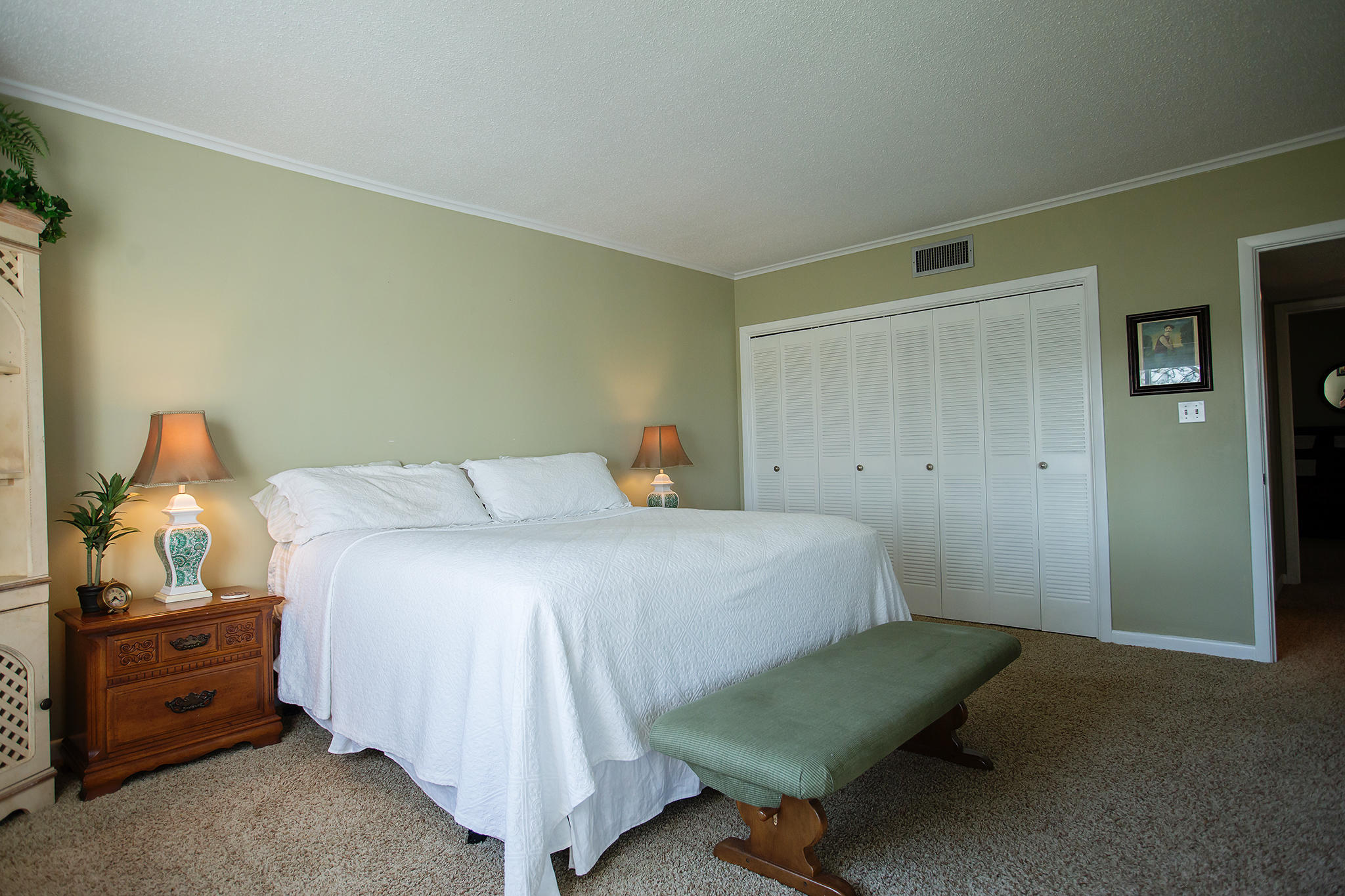Colony Club - Residential