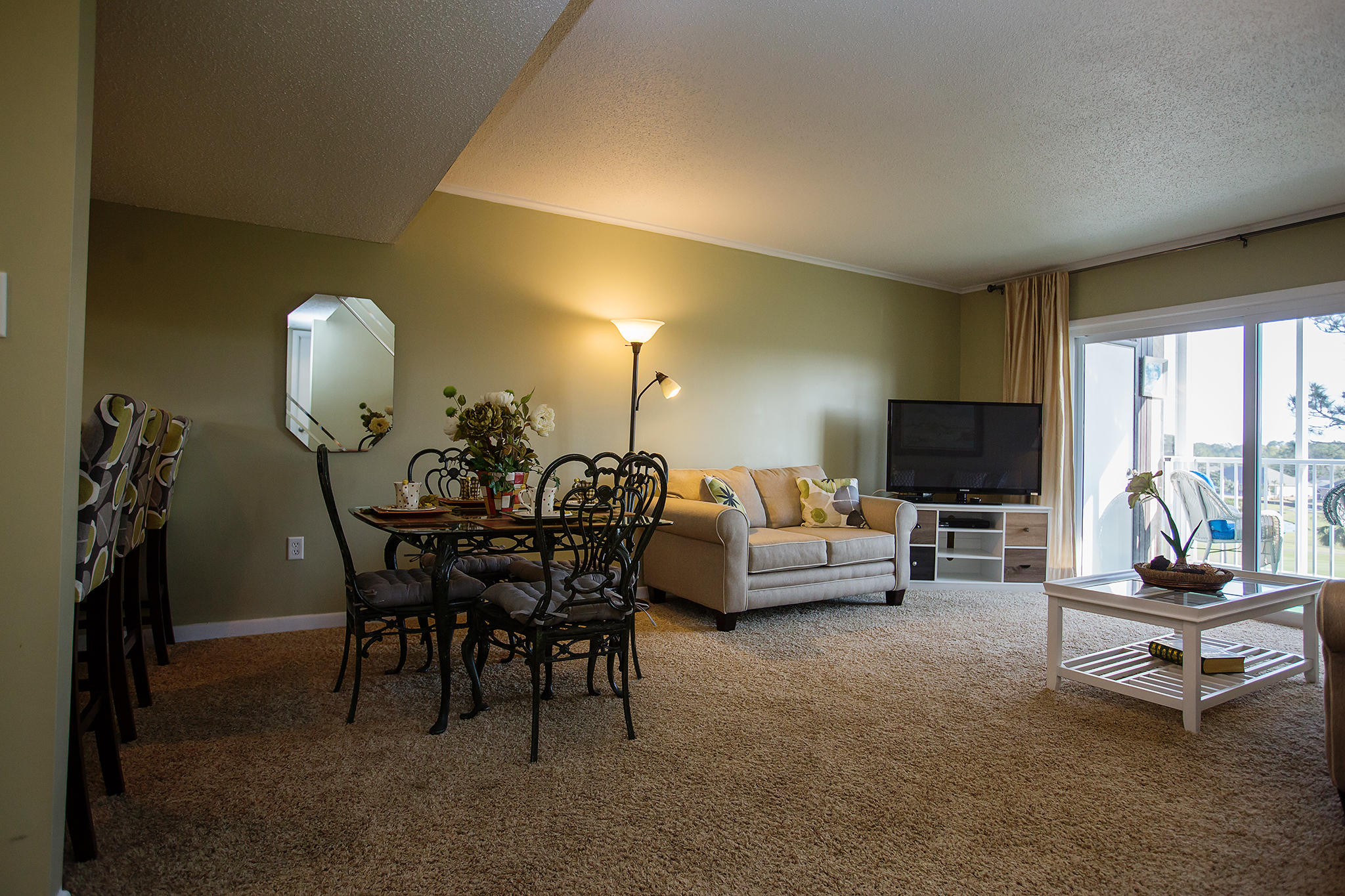 Colony Club - Residential