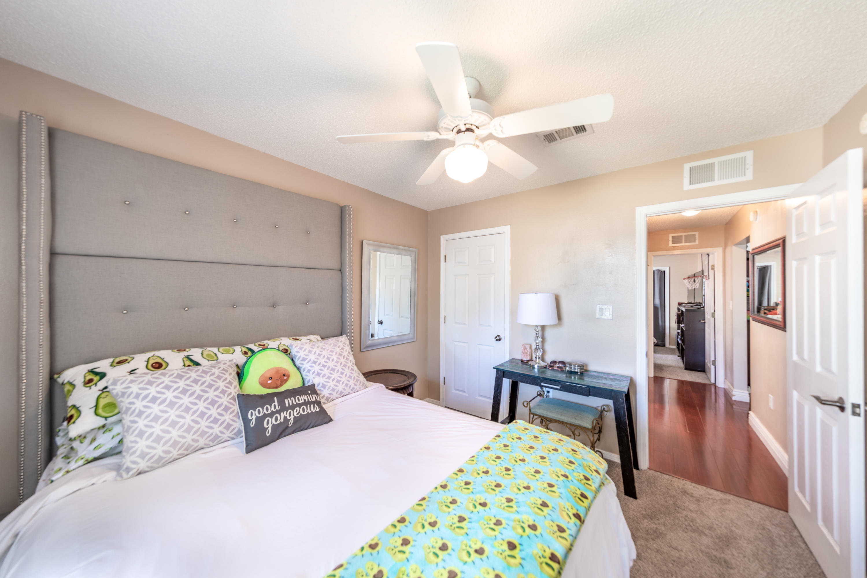 HUNTERS RUN S/D - Residential