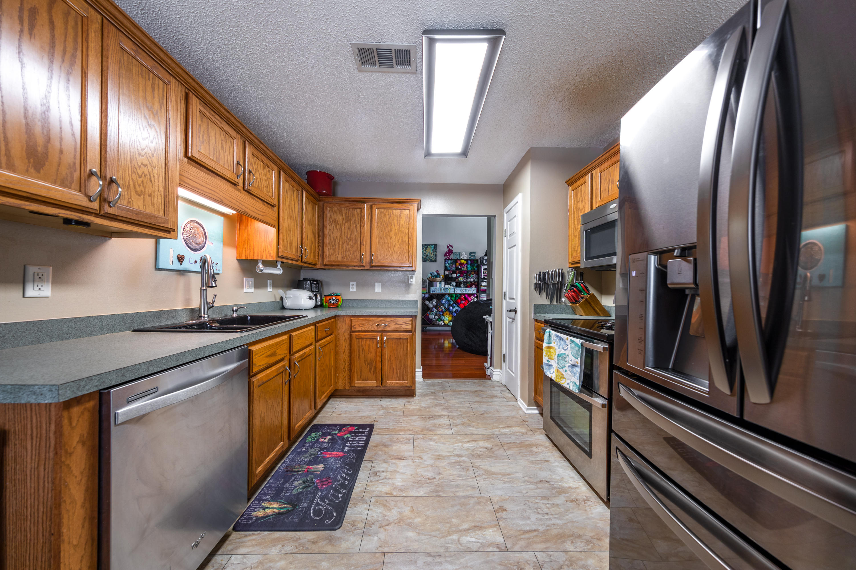 HUNTERS RUN S/D - Residential