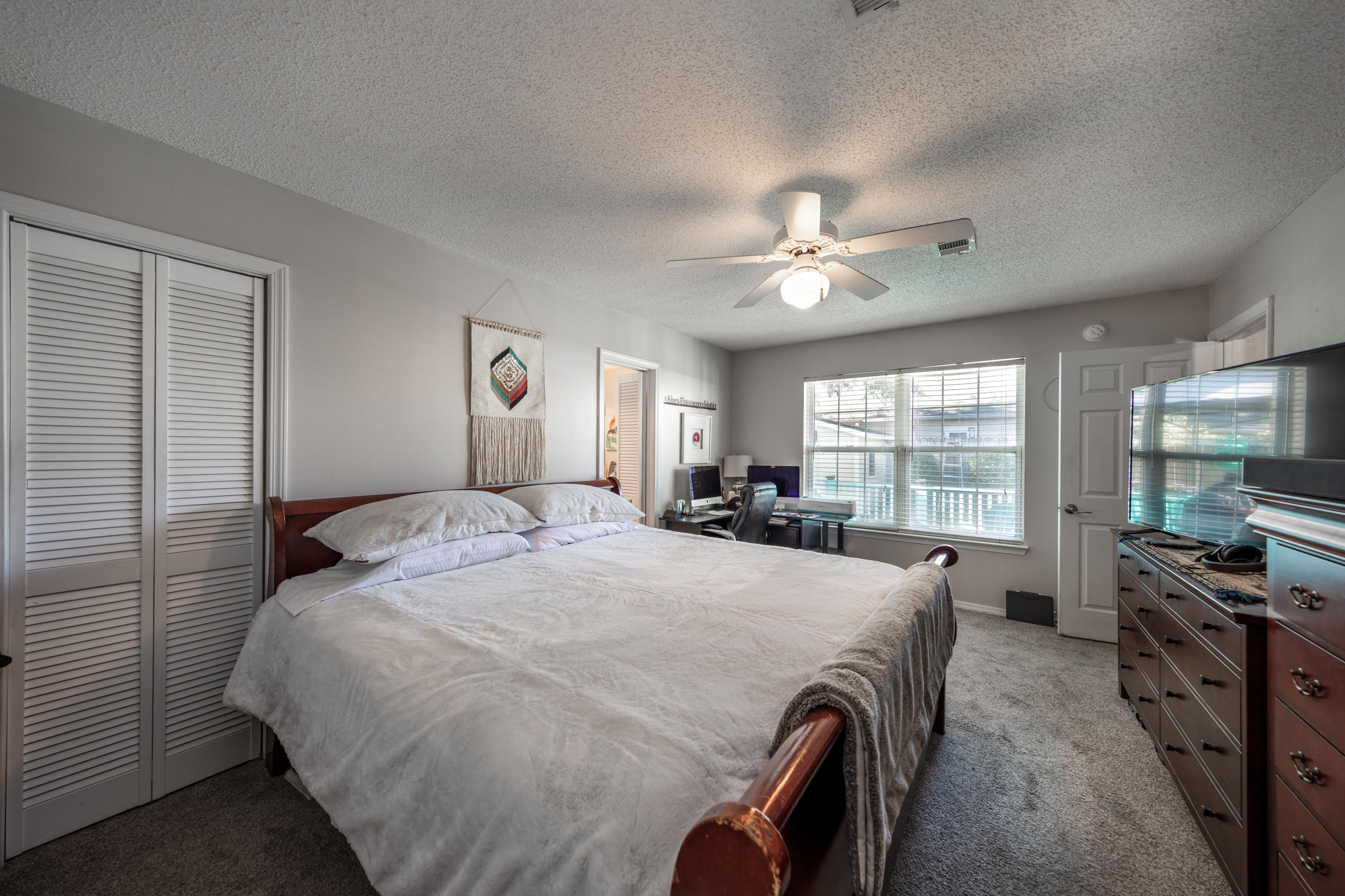 HUNTERS RUN S/D - Residential