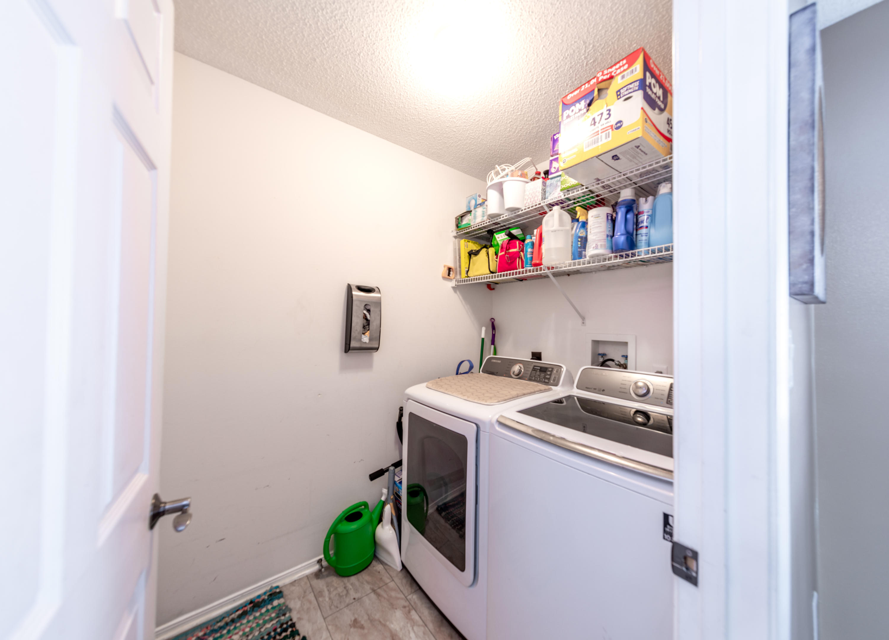 HUNTERS RUN S/D - Residential