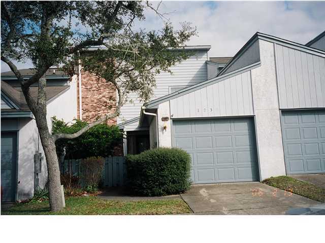 GREEN ARBOR T/H - Residential