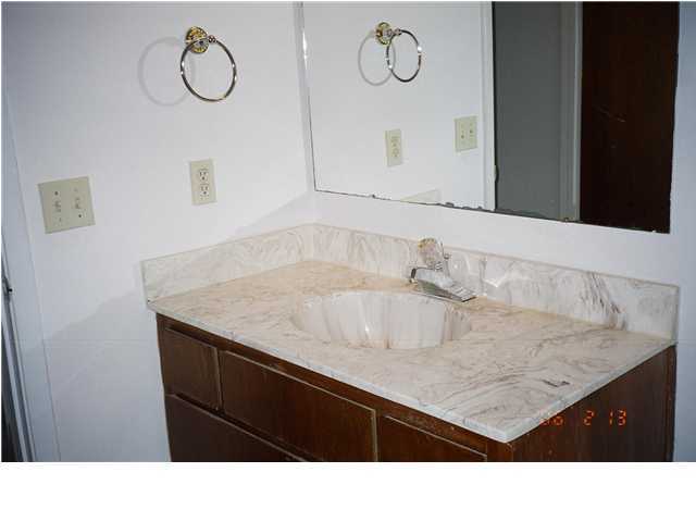 GREEN ARBOR T/H - Residential