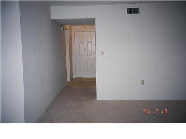 GREEN ARBOR T/H - Residential