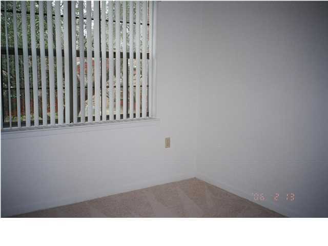 GREEN ARBOR T/H - Residential