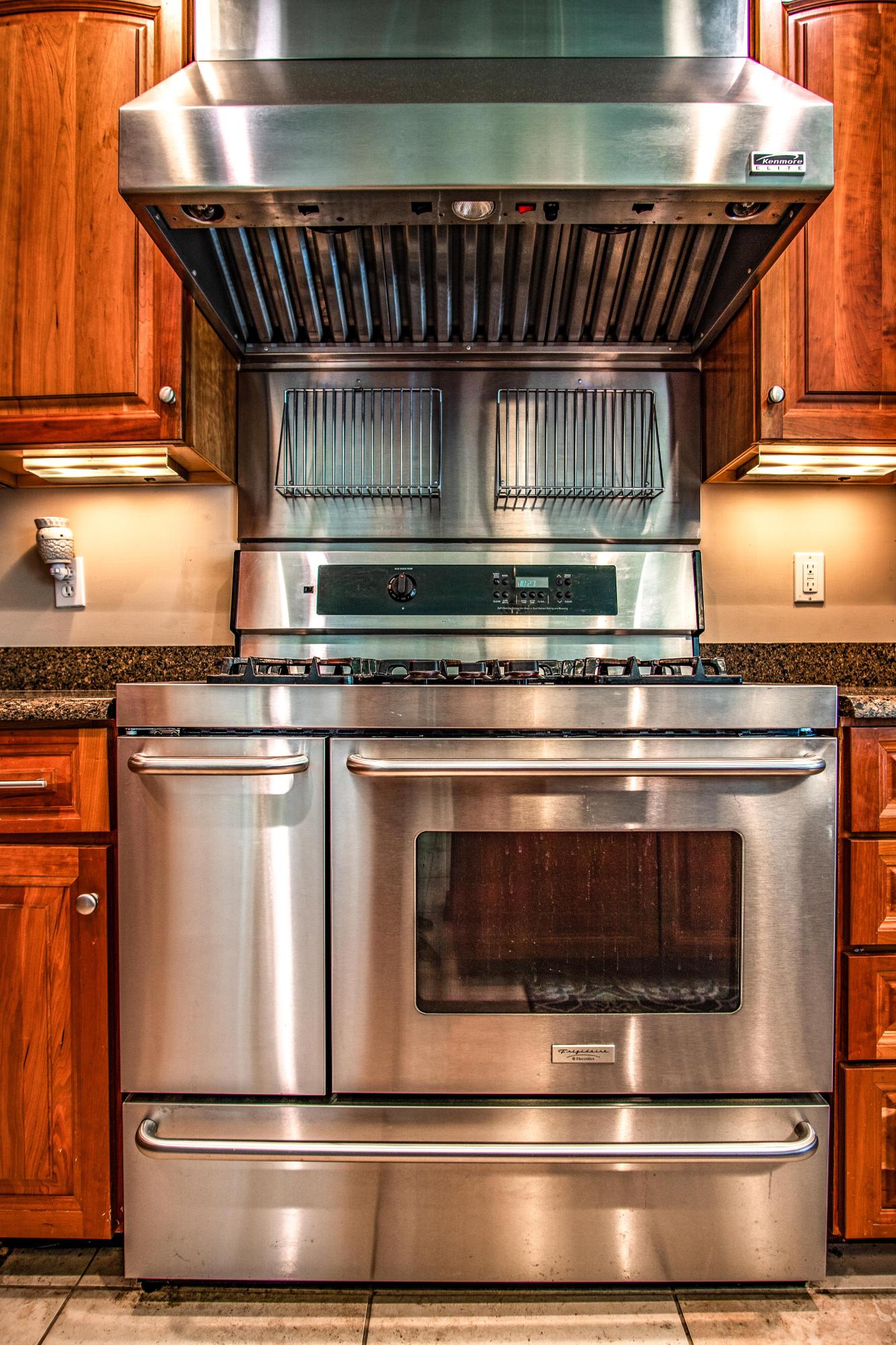 HIDDEN CREEK AT HOLLEY BY THE SEA - Residential