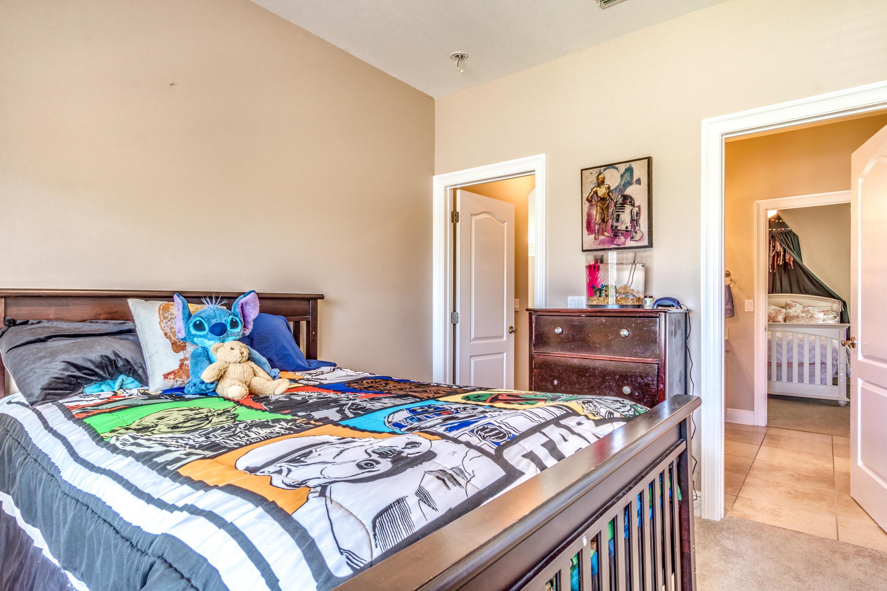 HIDDEN CREEK AT HOLLEY BY THE SEA - Residential