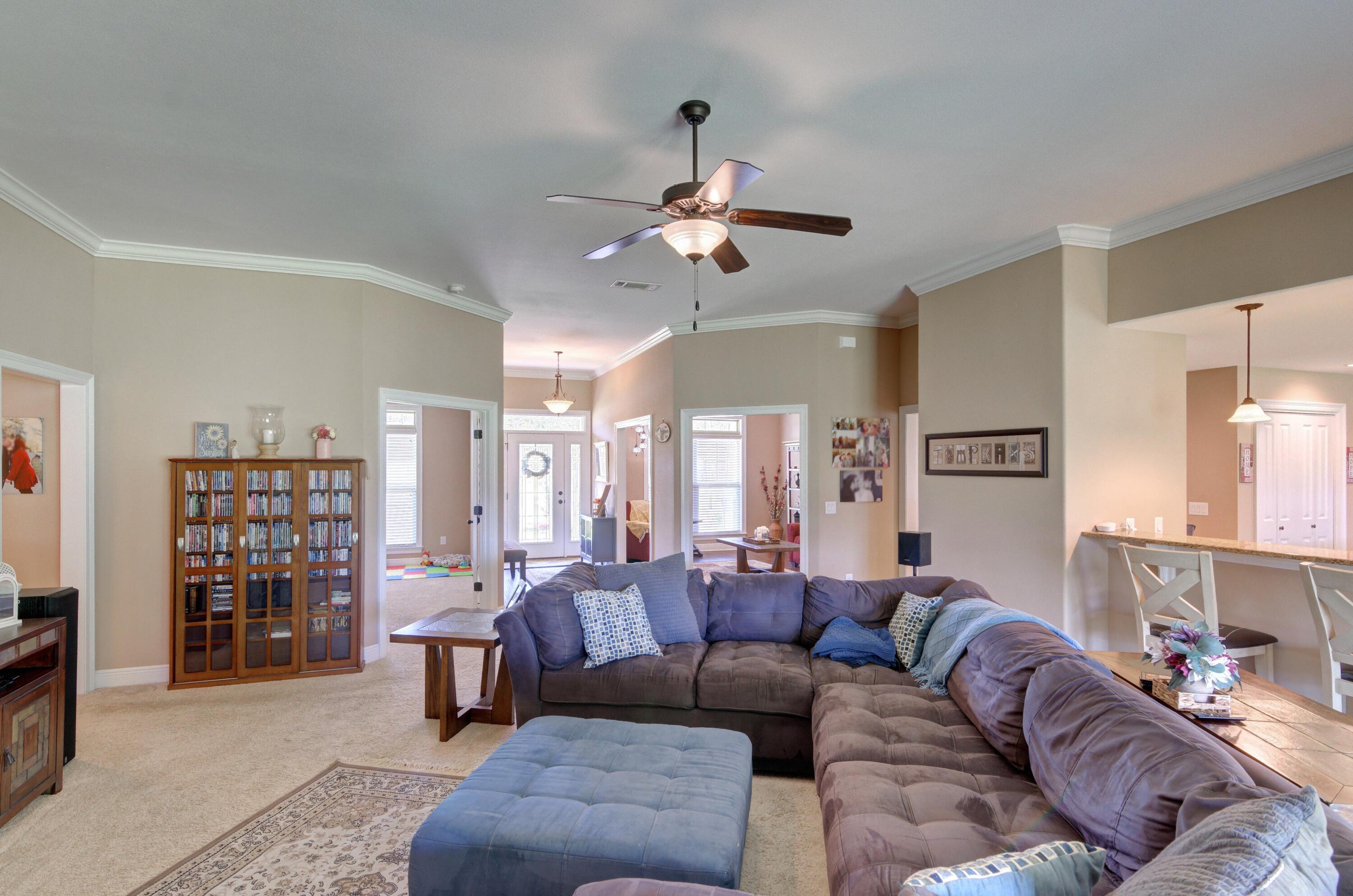 HOLLEY BY THE SEA - Residential