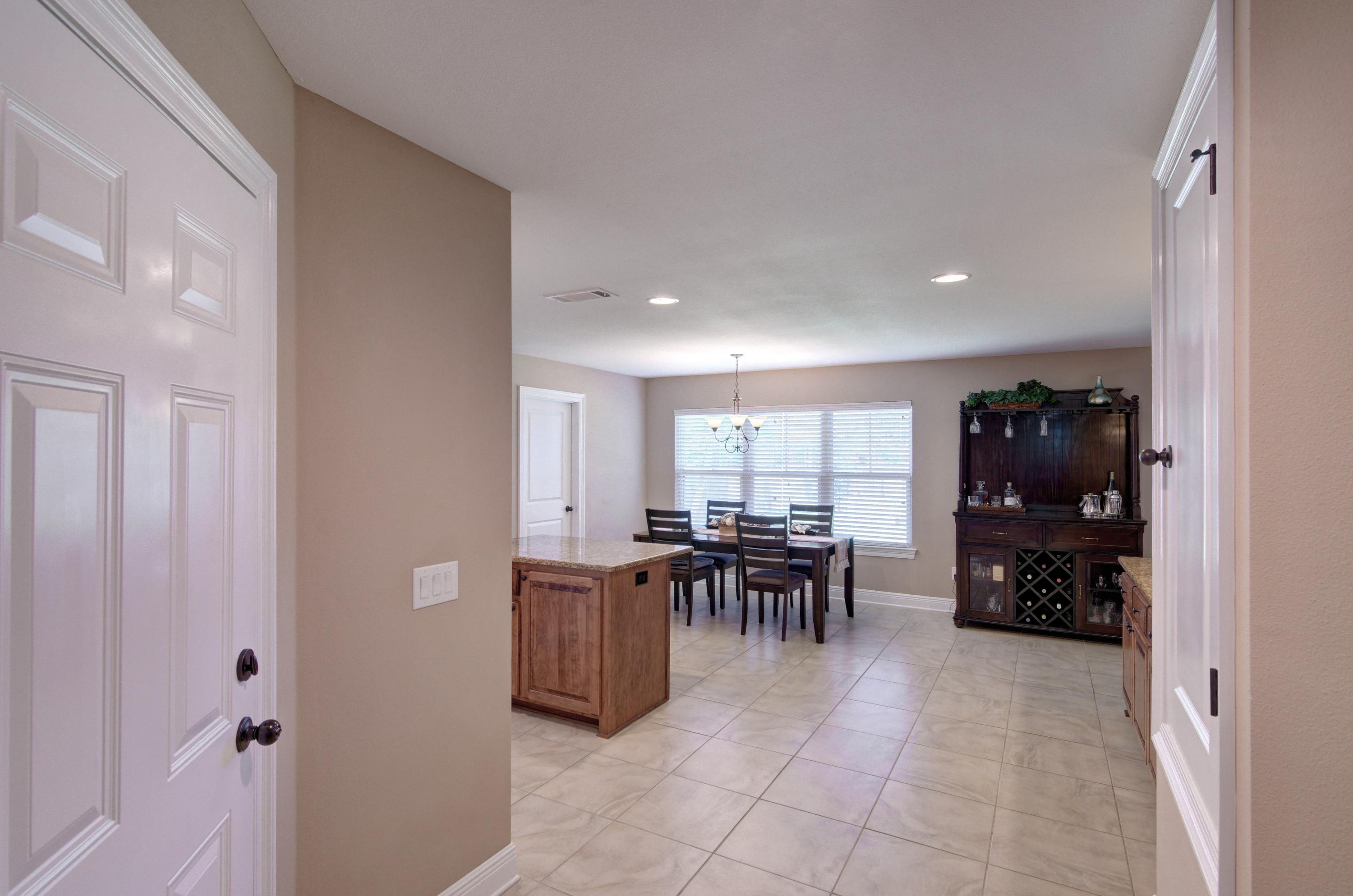 HOLLEY BY THE SEA - Residential