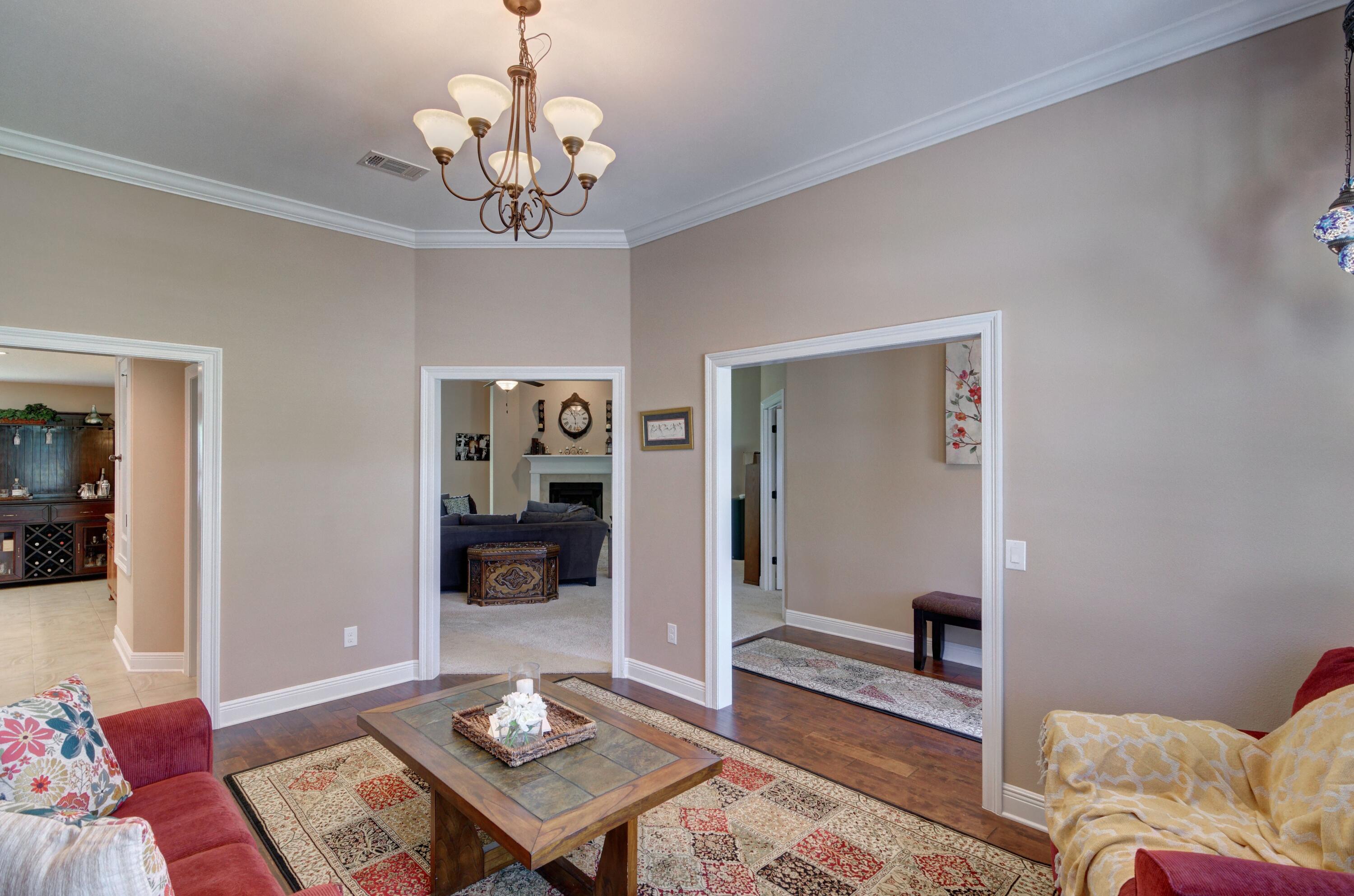 HOLLEY BY THE SEA - Residential