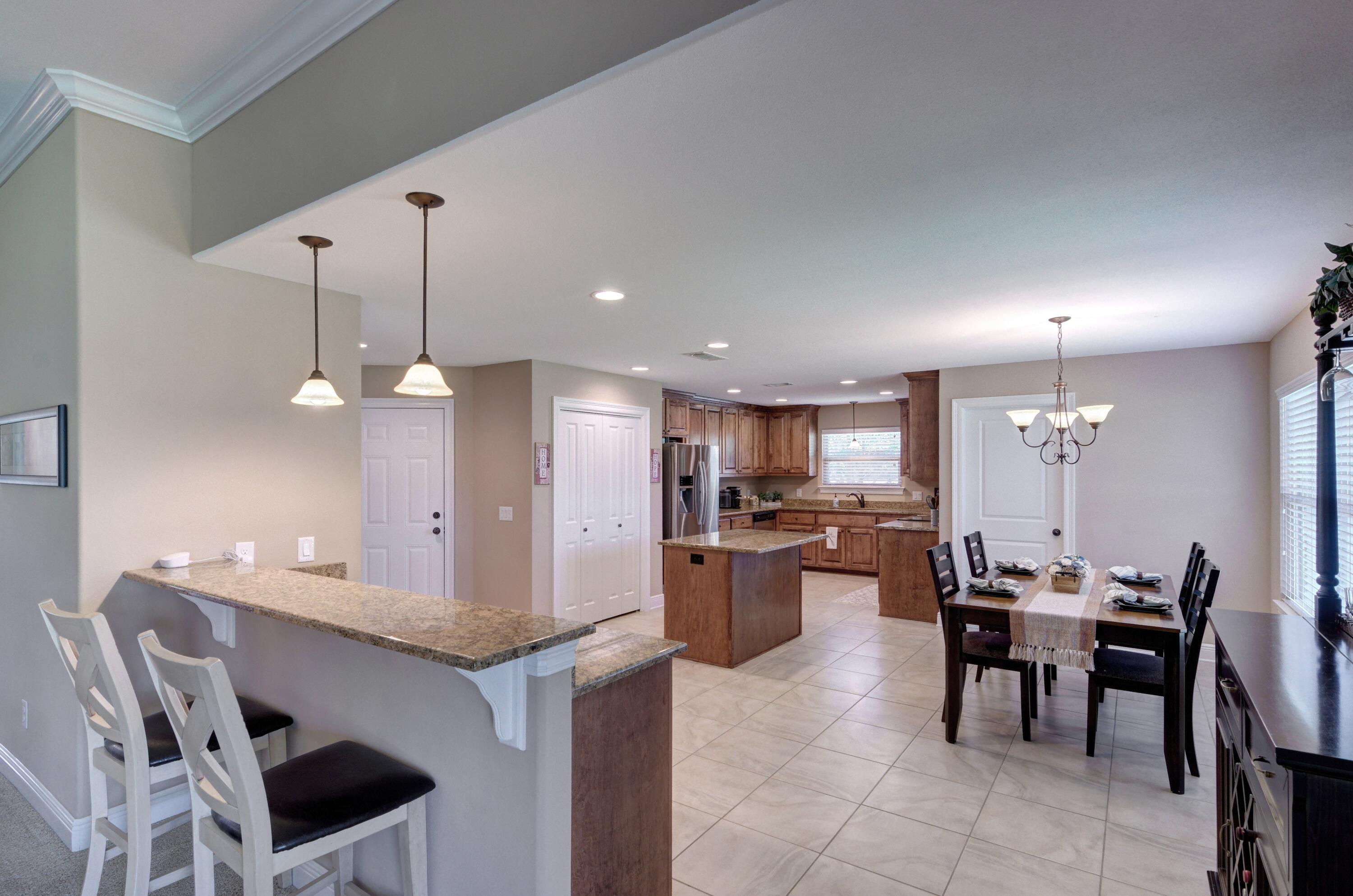 HOLLEY BY THE SEA - Residential