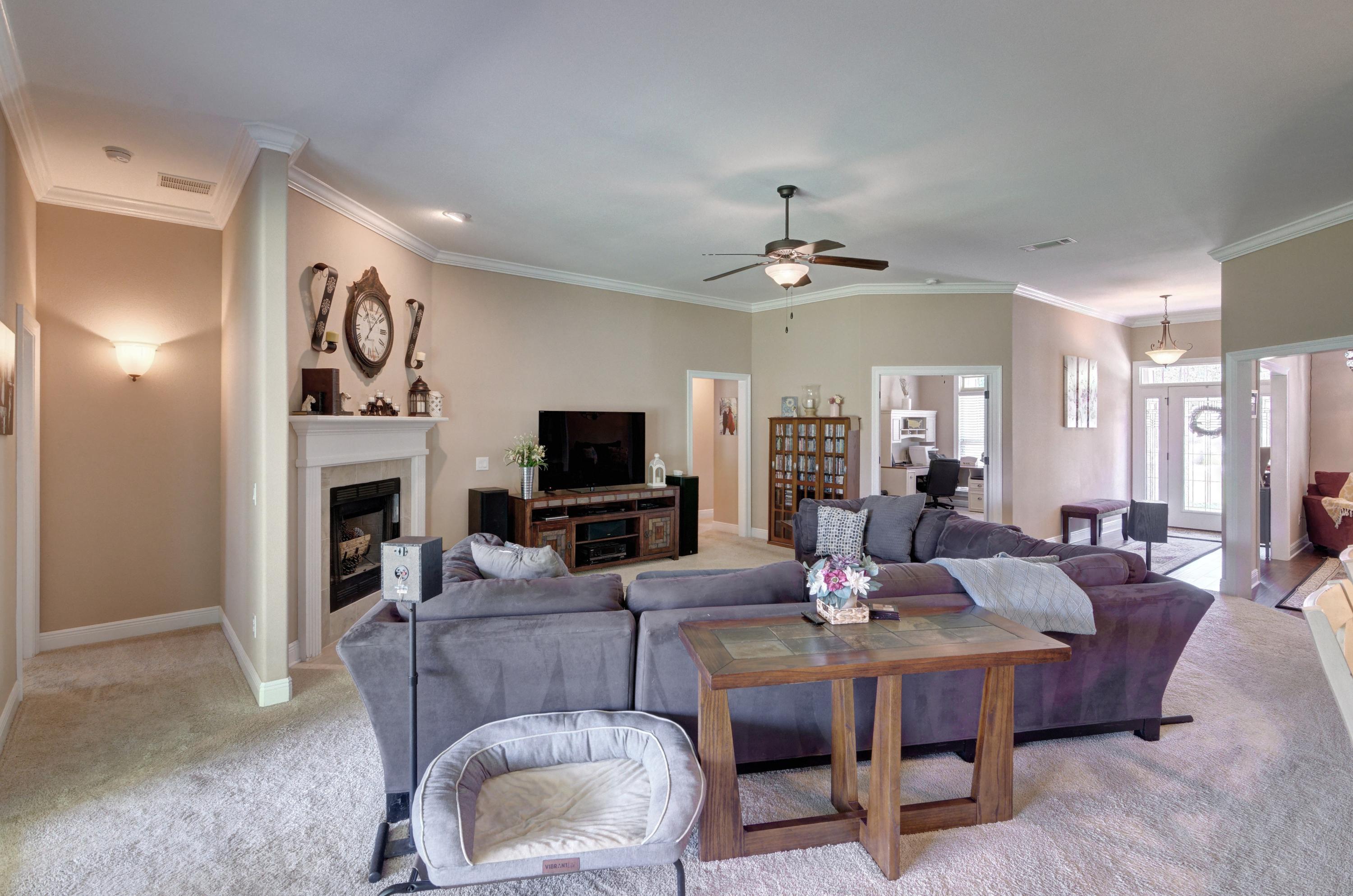 HOLLEY BY THE SEA - Residential