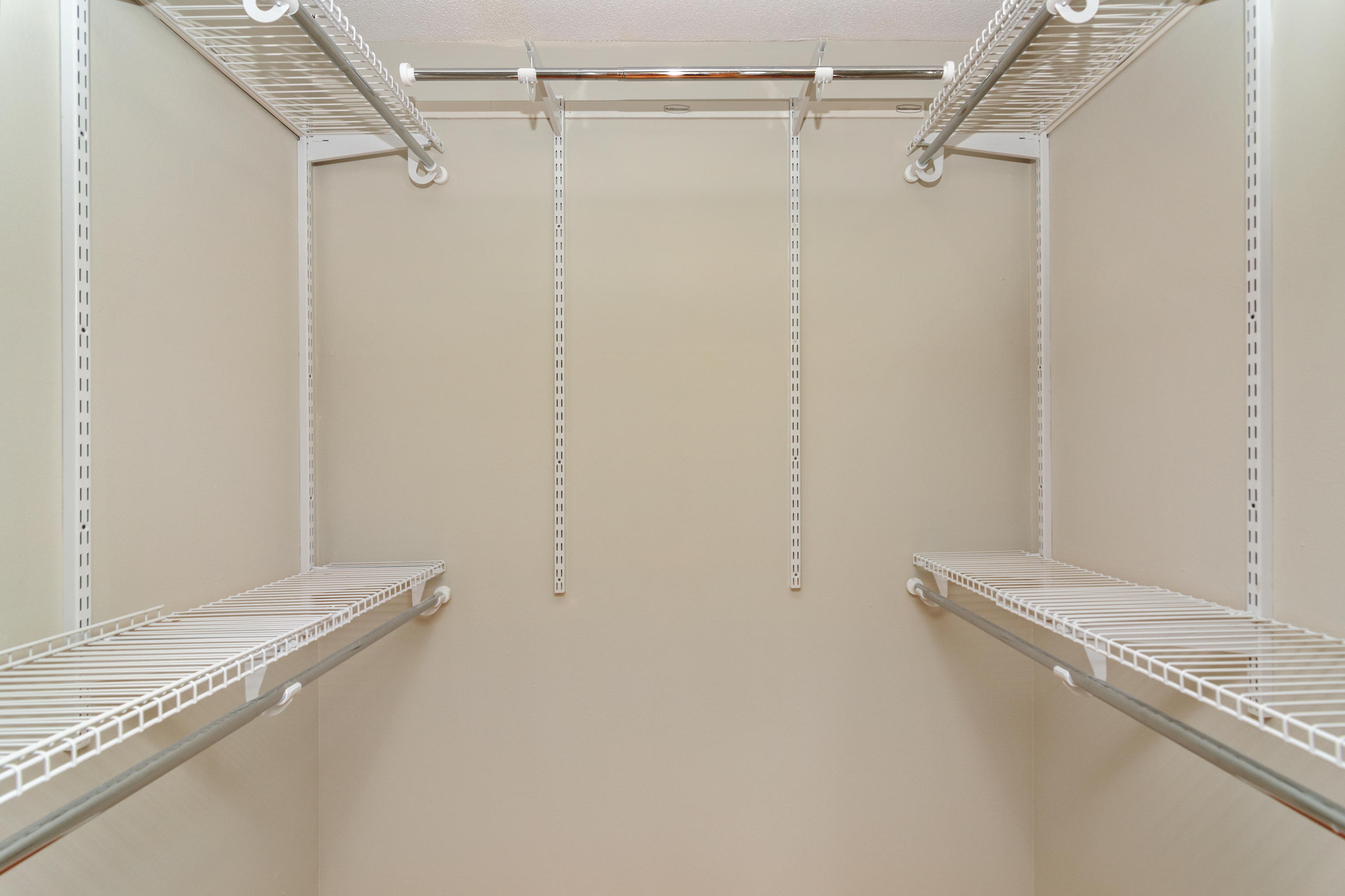 BAYOU WOODS 1ST ADDN - Residential