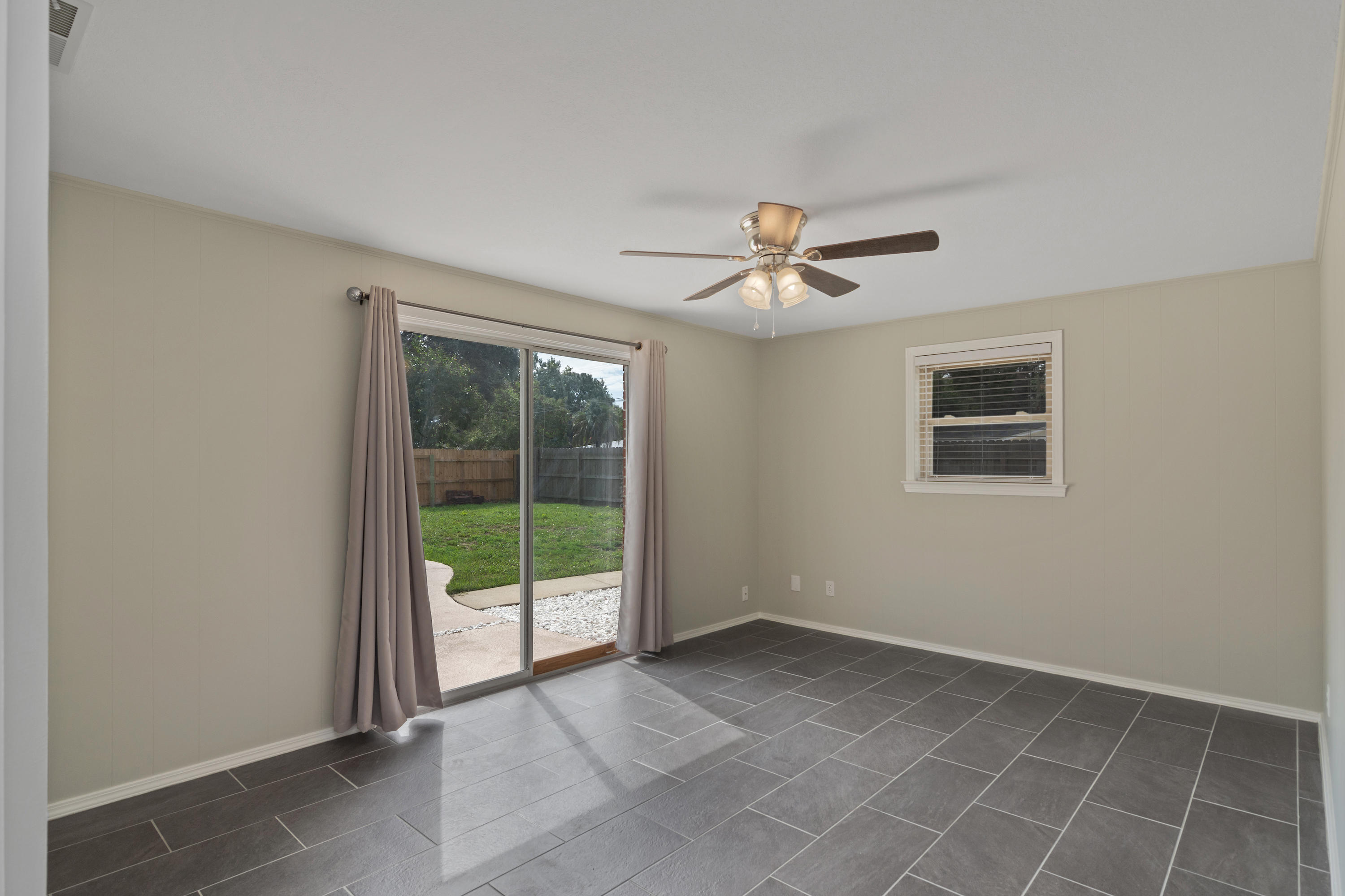 BAYOU WOODS 1ST ADDN - Residential