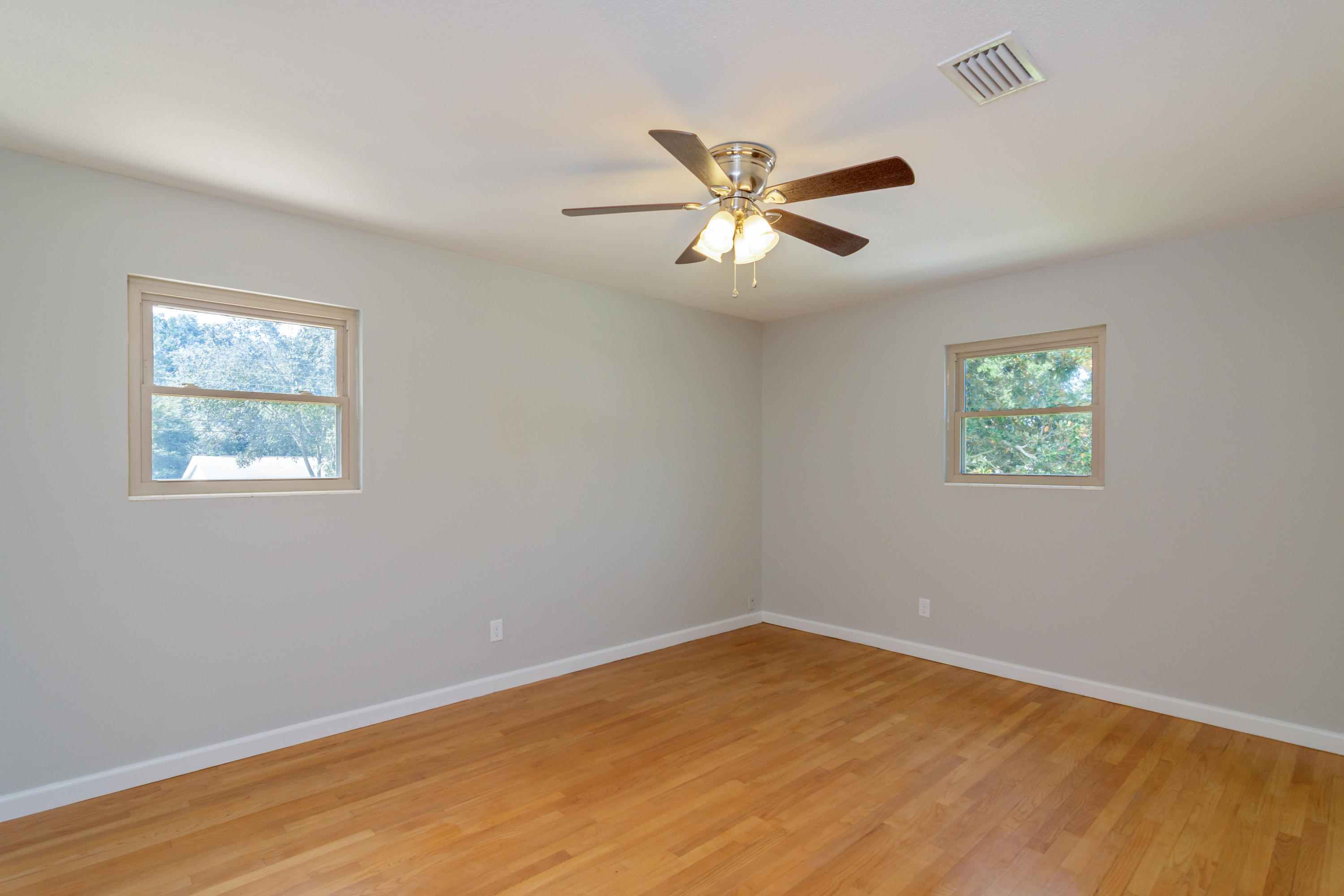 BAYOU WOODS 1ST ADDN - Residential