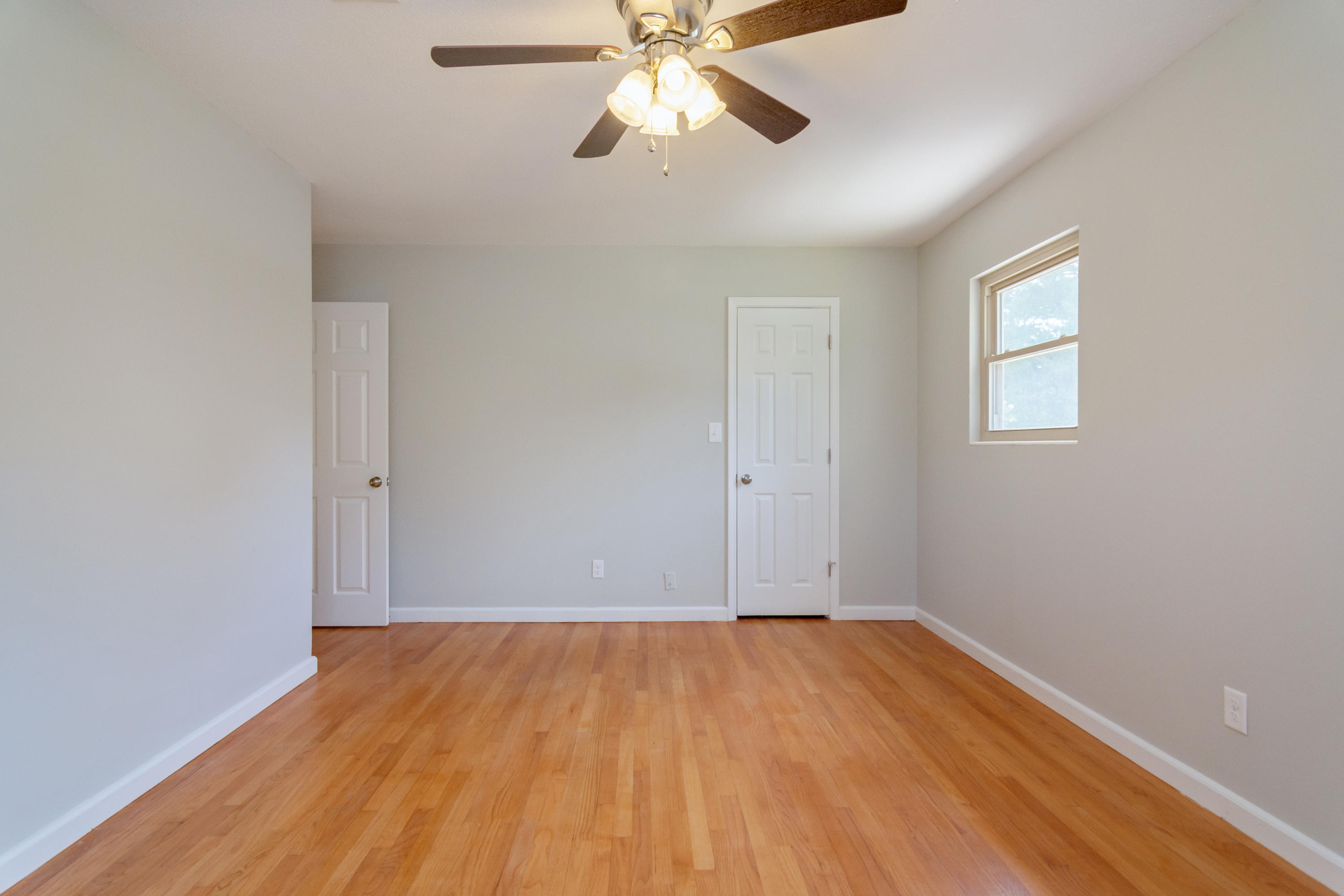 BAYOU WOODS 1ST ADDN - Residential