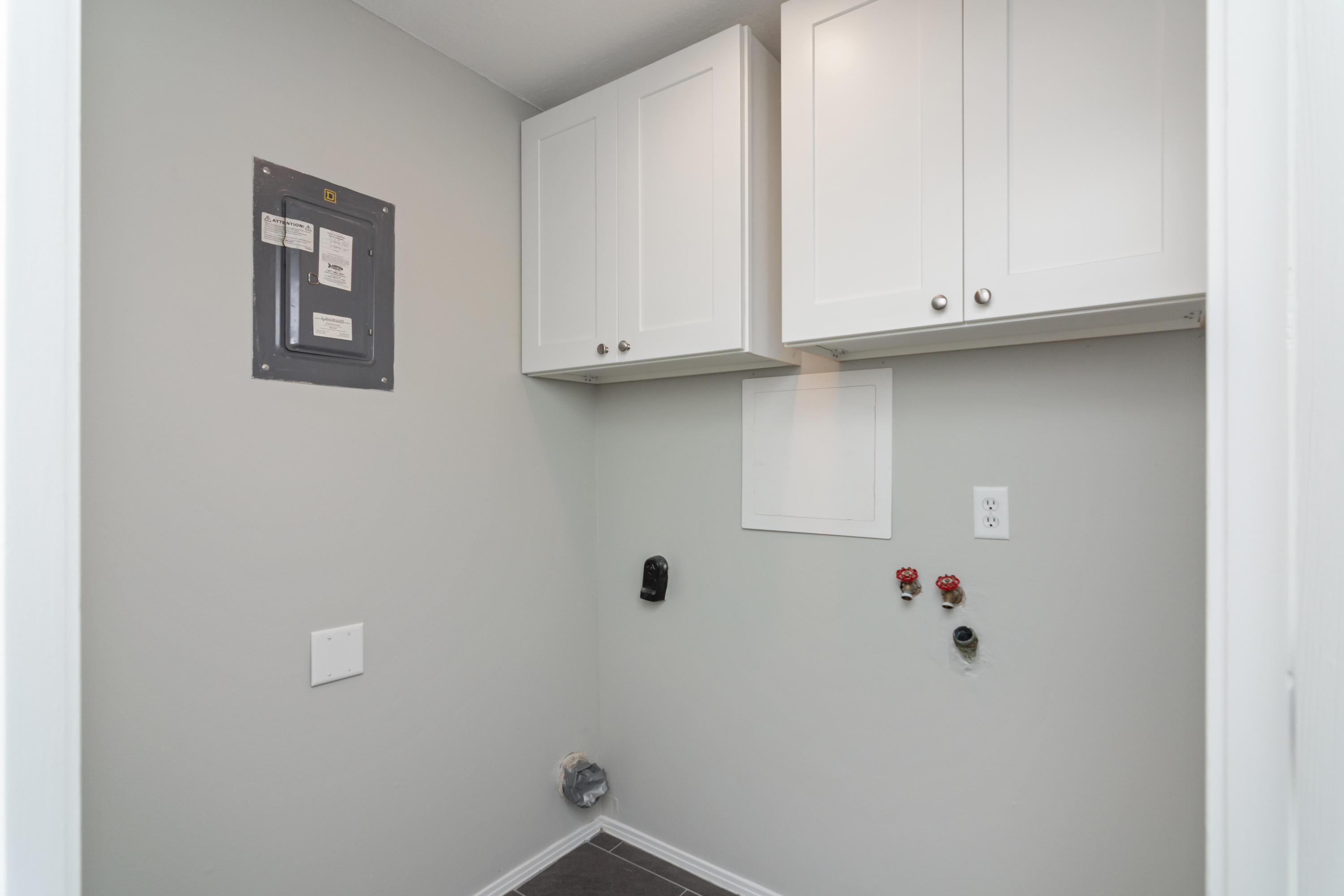 BAYOU WOODS 1ST ADDN - Residential