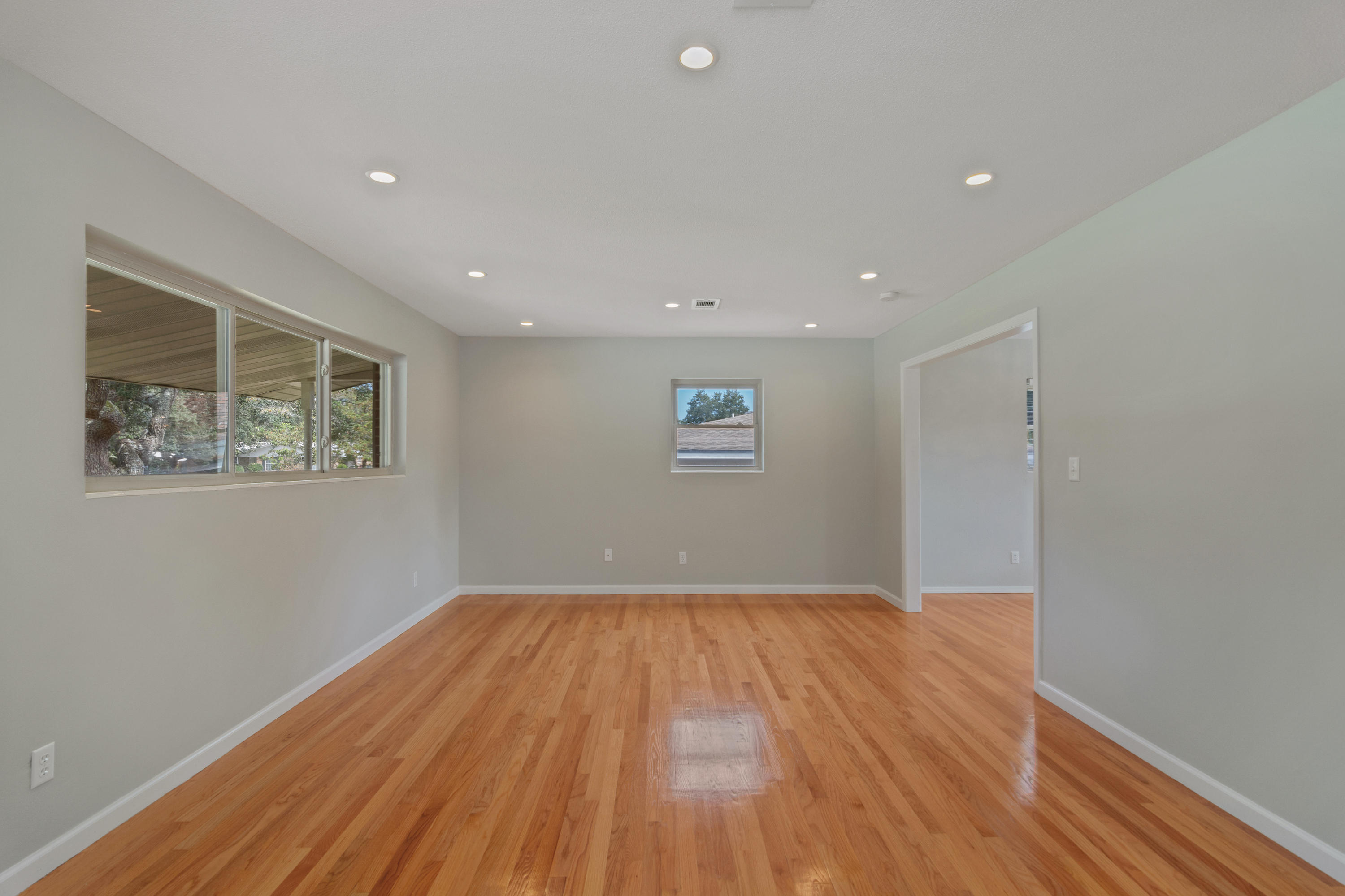 BAYOU WOODS 1ST ADDN - Residential