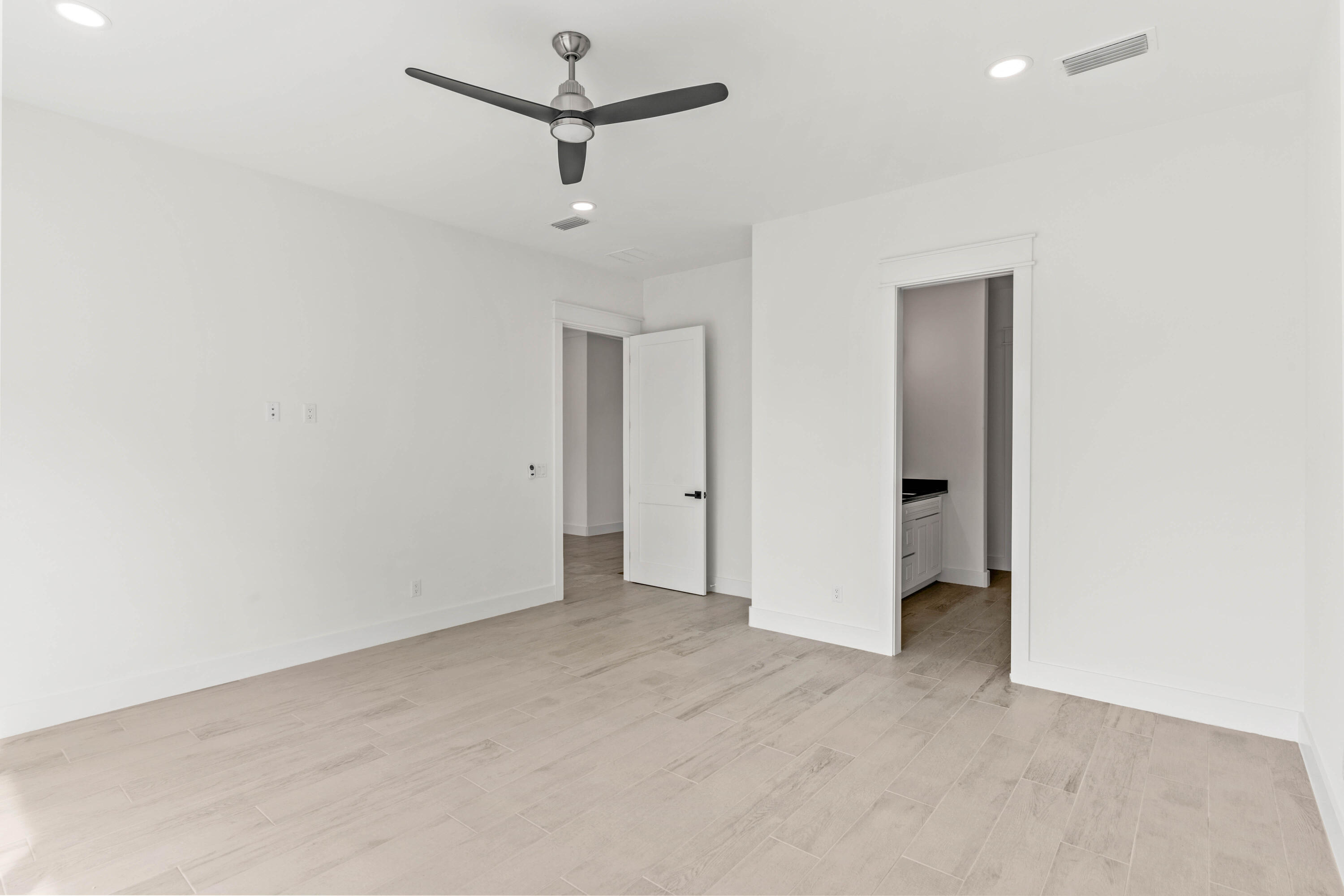 EMERALD BAY PH 1A - Residential