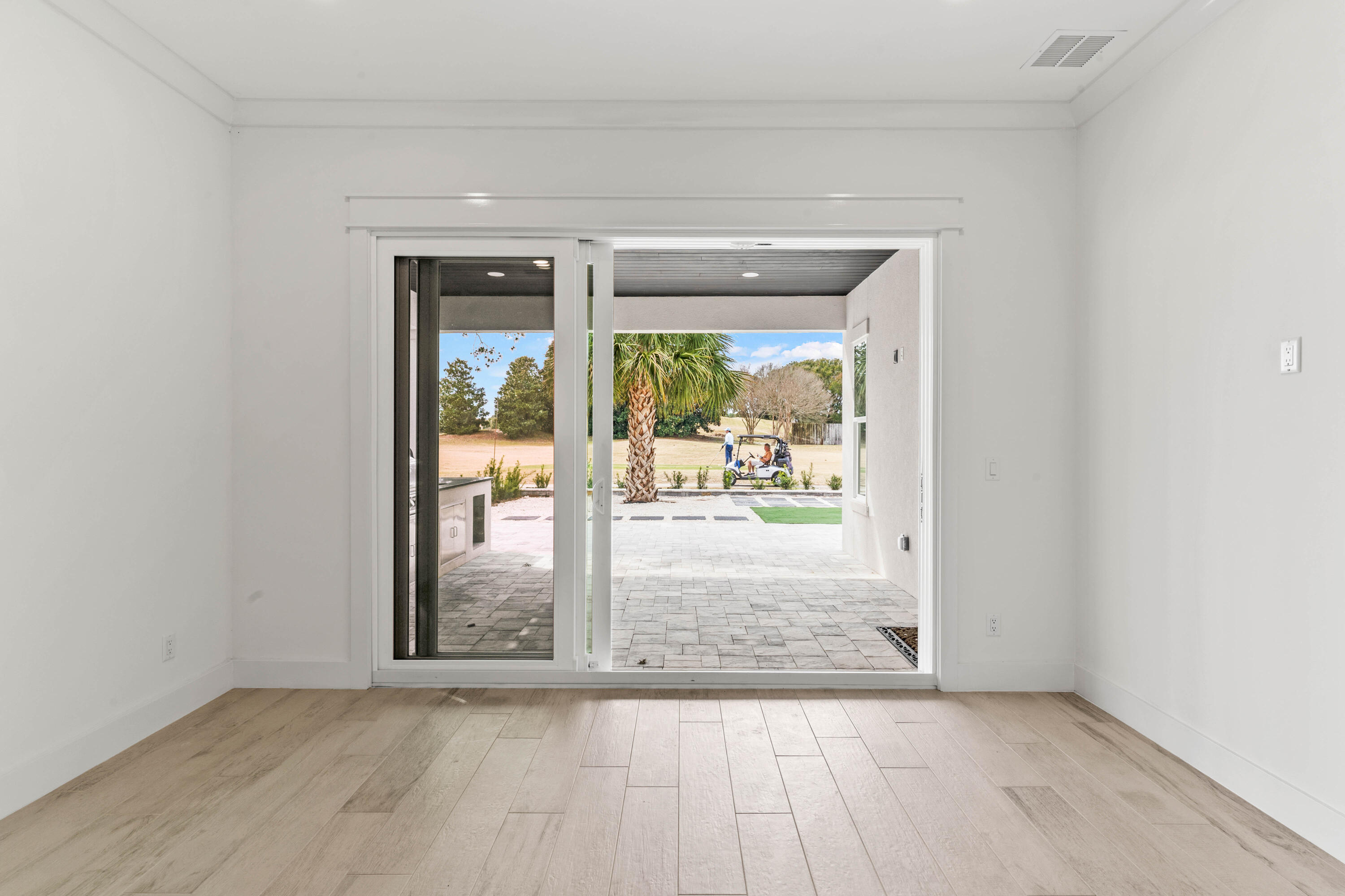 EMERALD BAY PH 1A - Residential