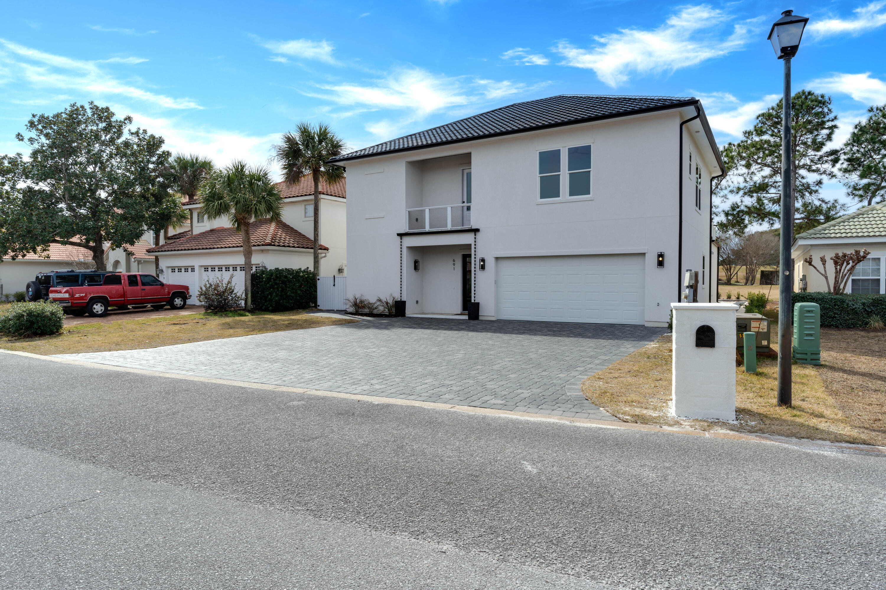 EMERALD BAY PH 1A - Residential