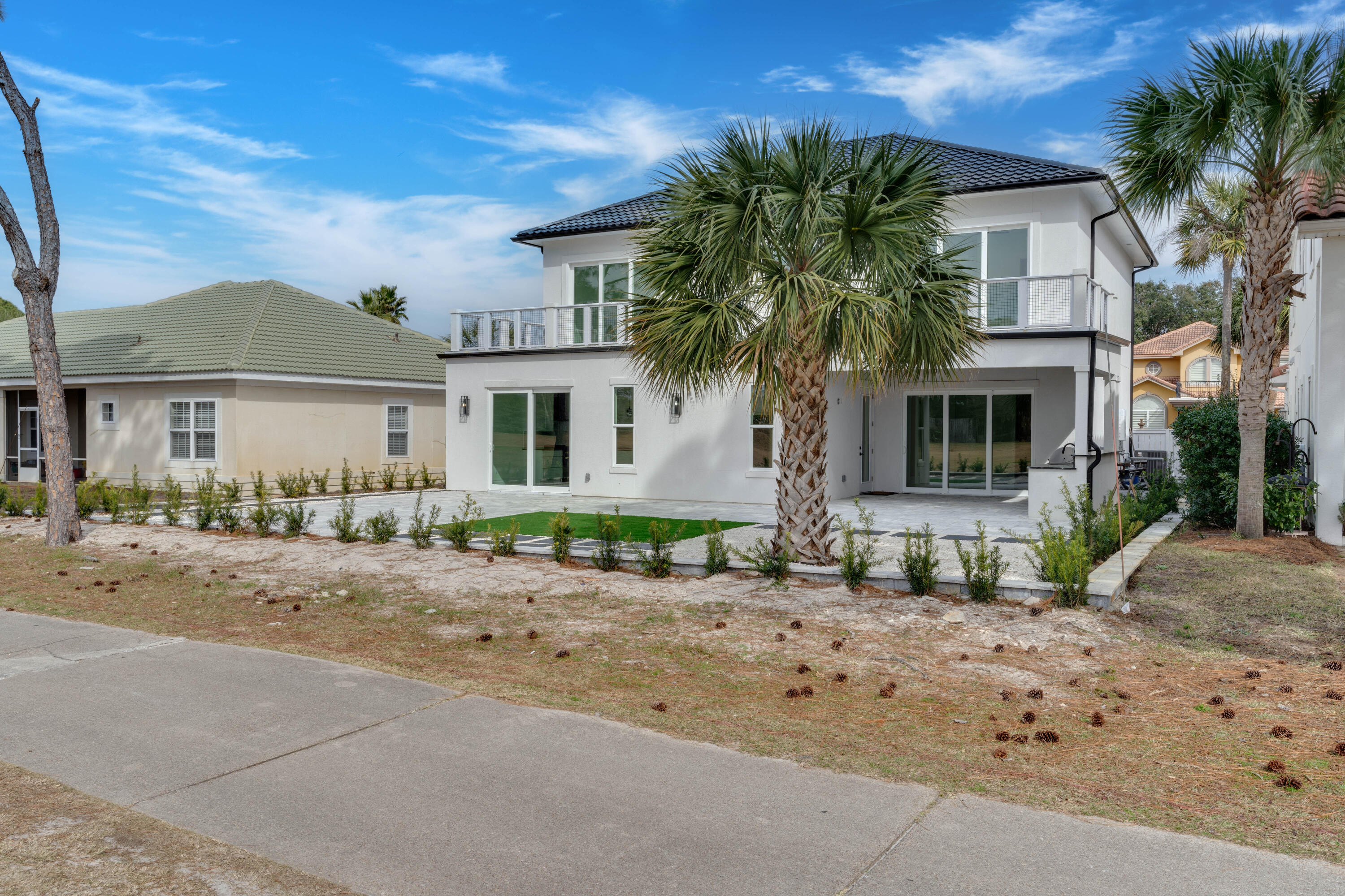 EMERALD BAY PH 1A - Residential