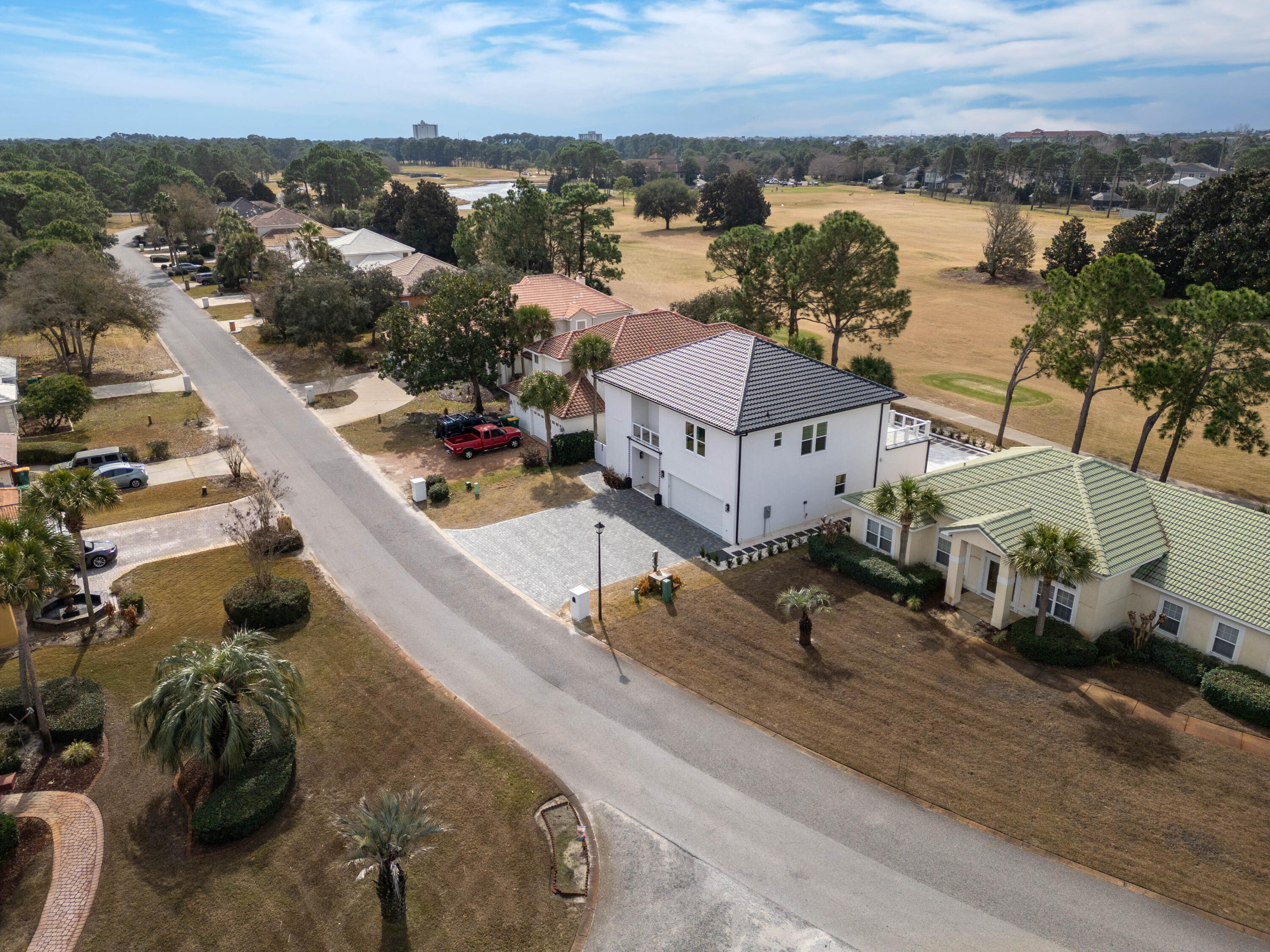 EMERALD BAY PH 1A - Residential