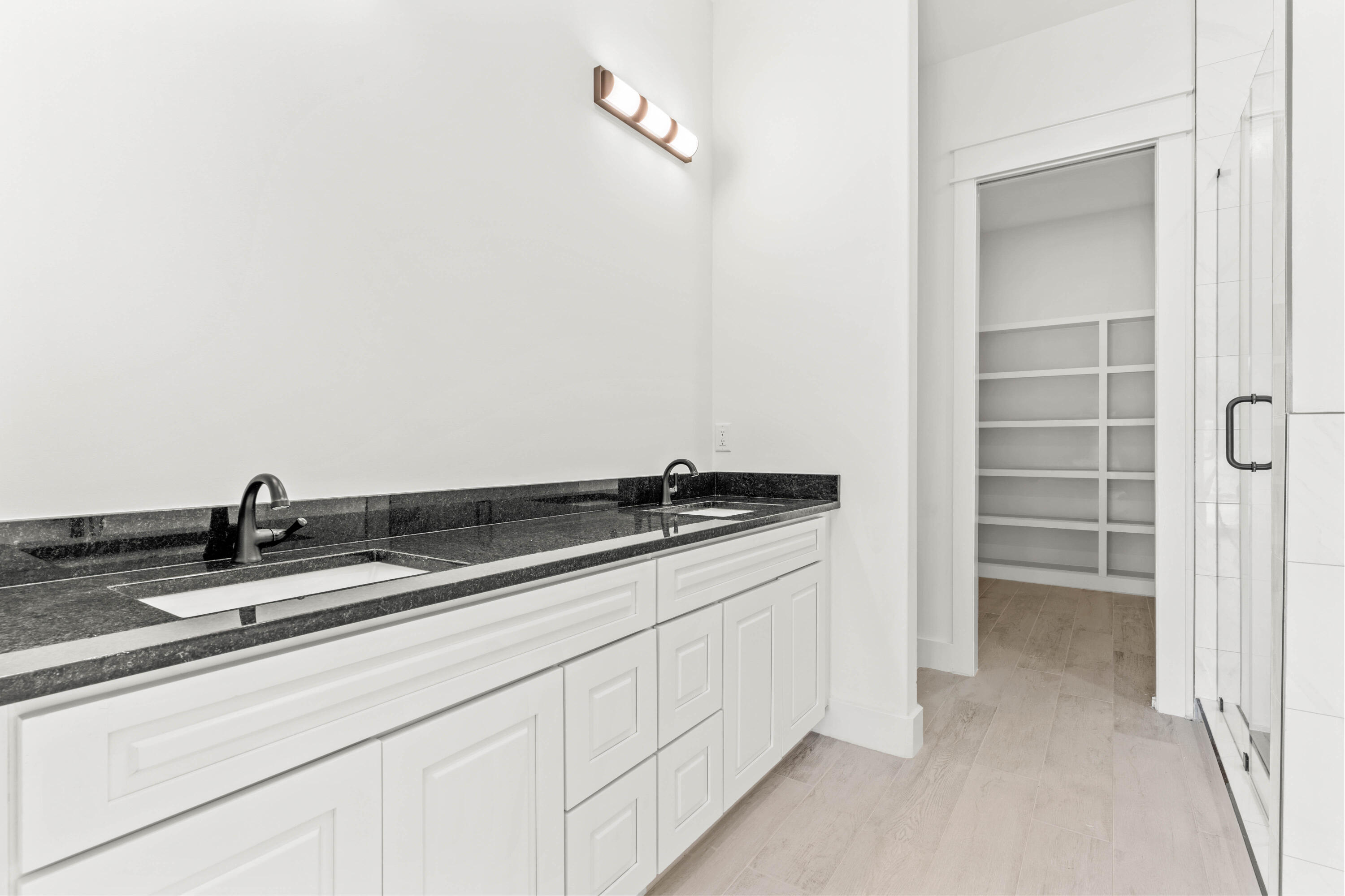 EMERALD BAY PH 1A - Residential
