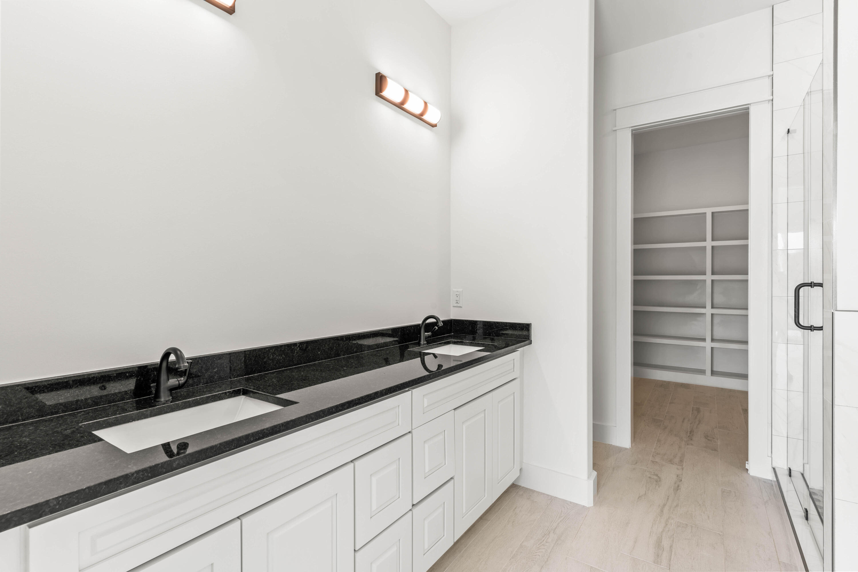 EMERALD BAY PH 1A - Residential