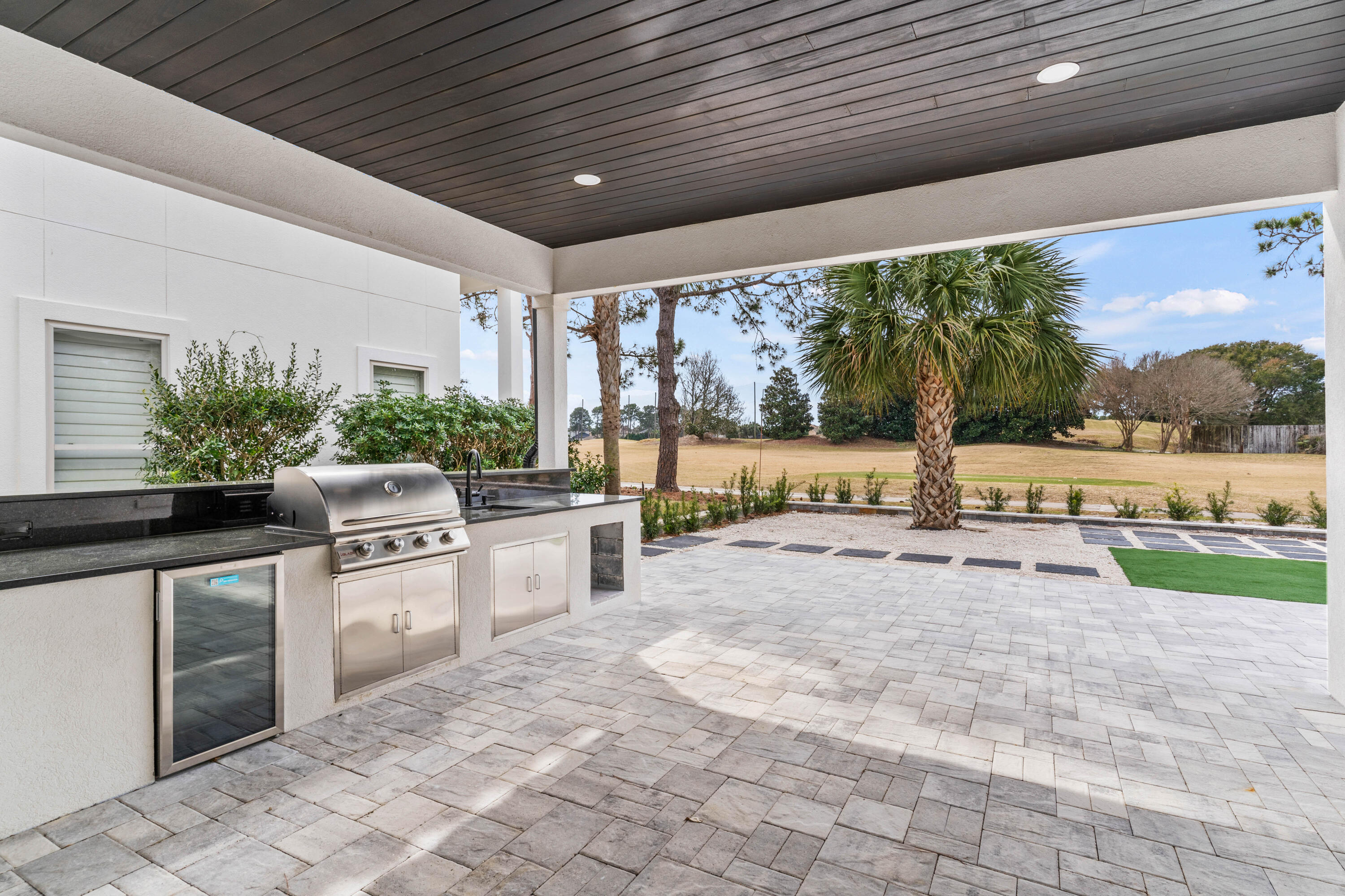 EMERALD BAY PH 1A - Residential
