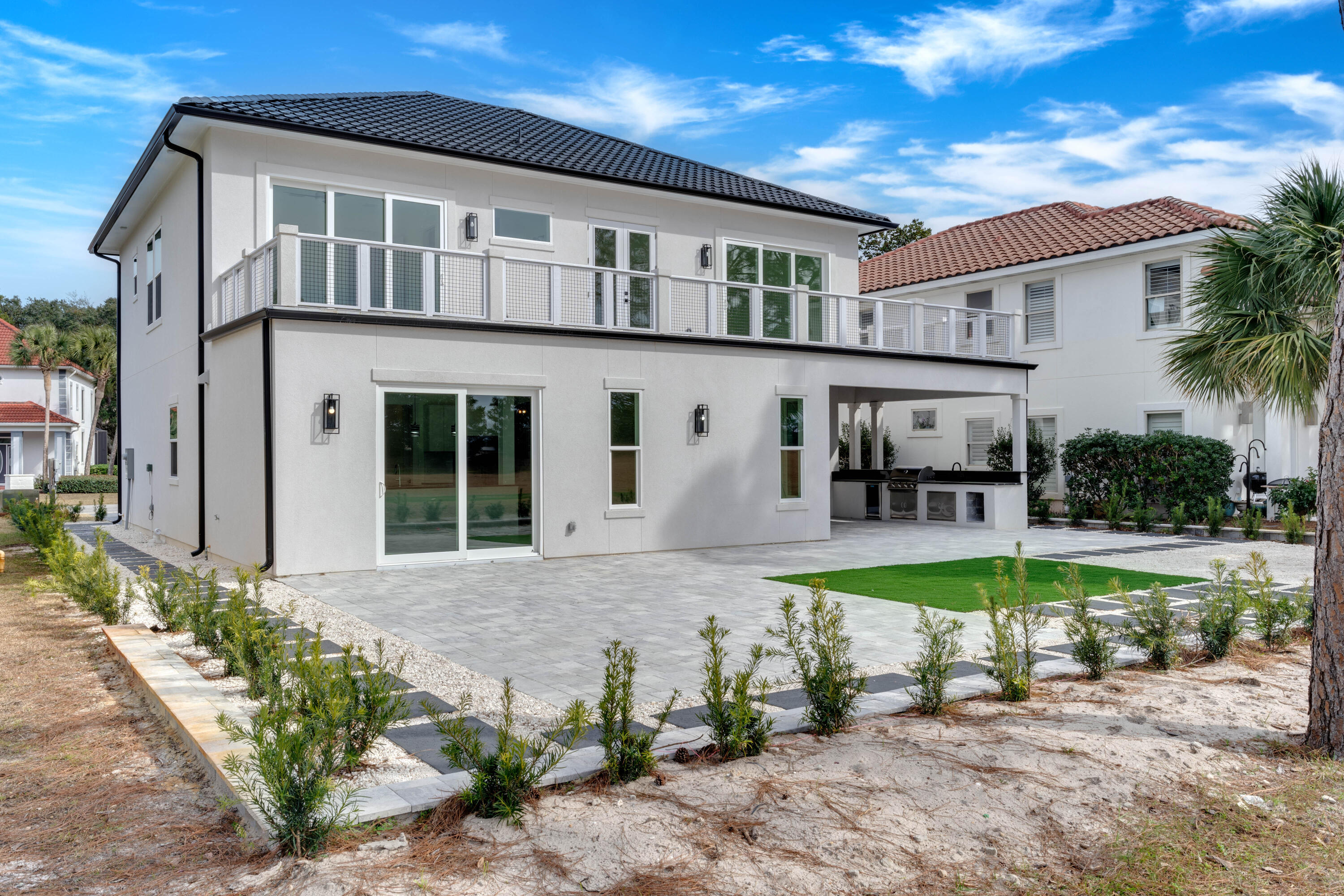 EMERALD BAY PH 1A - Residential